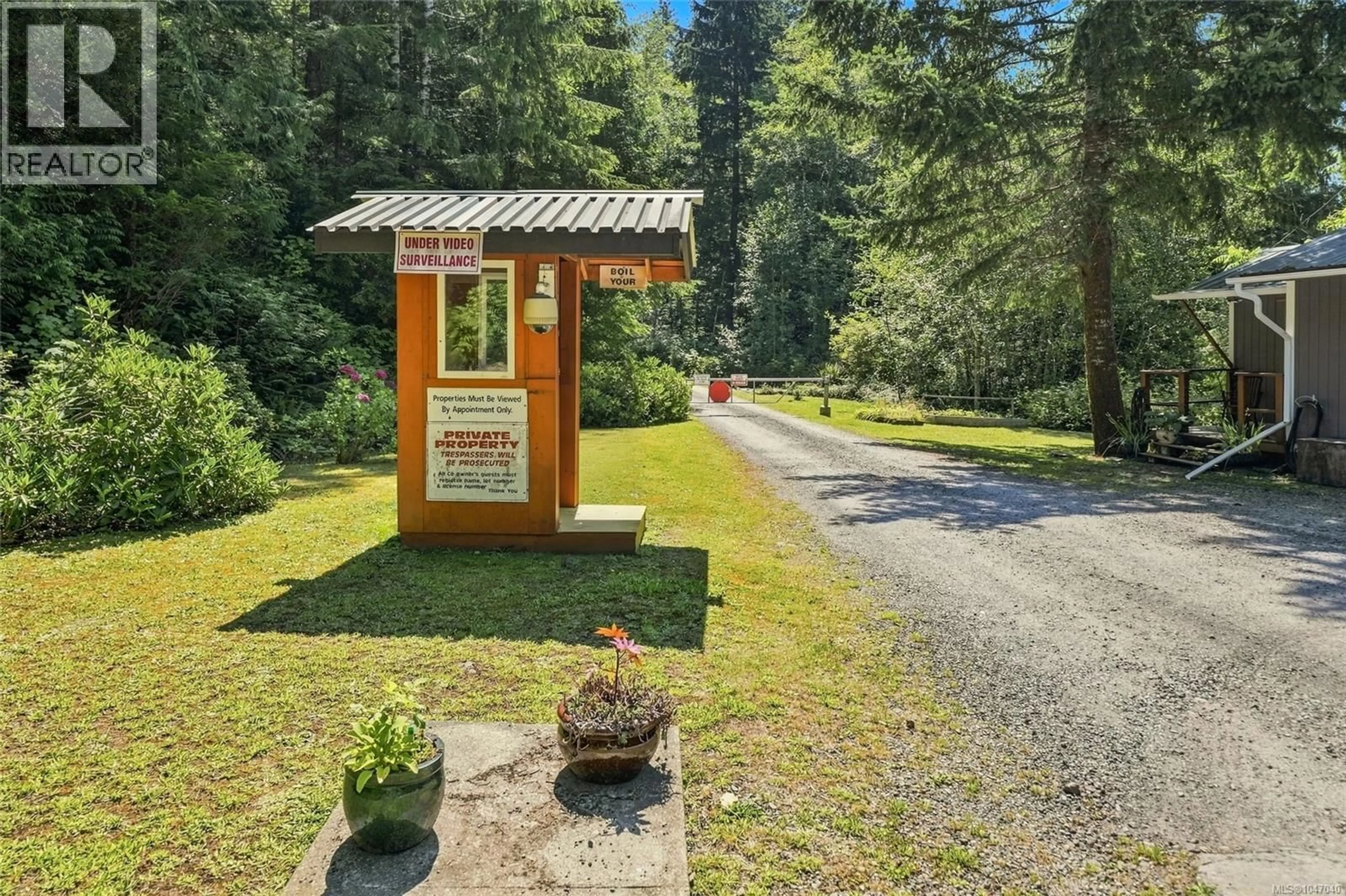 Unknown for 5 HEADQUARTERS BAY, Port Alberni British Columbia V0R1B0