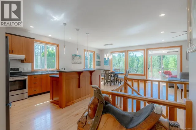 5160 COWICHAN LAKE ROAD, Duncan 5