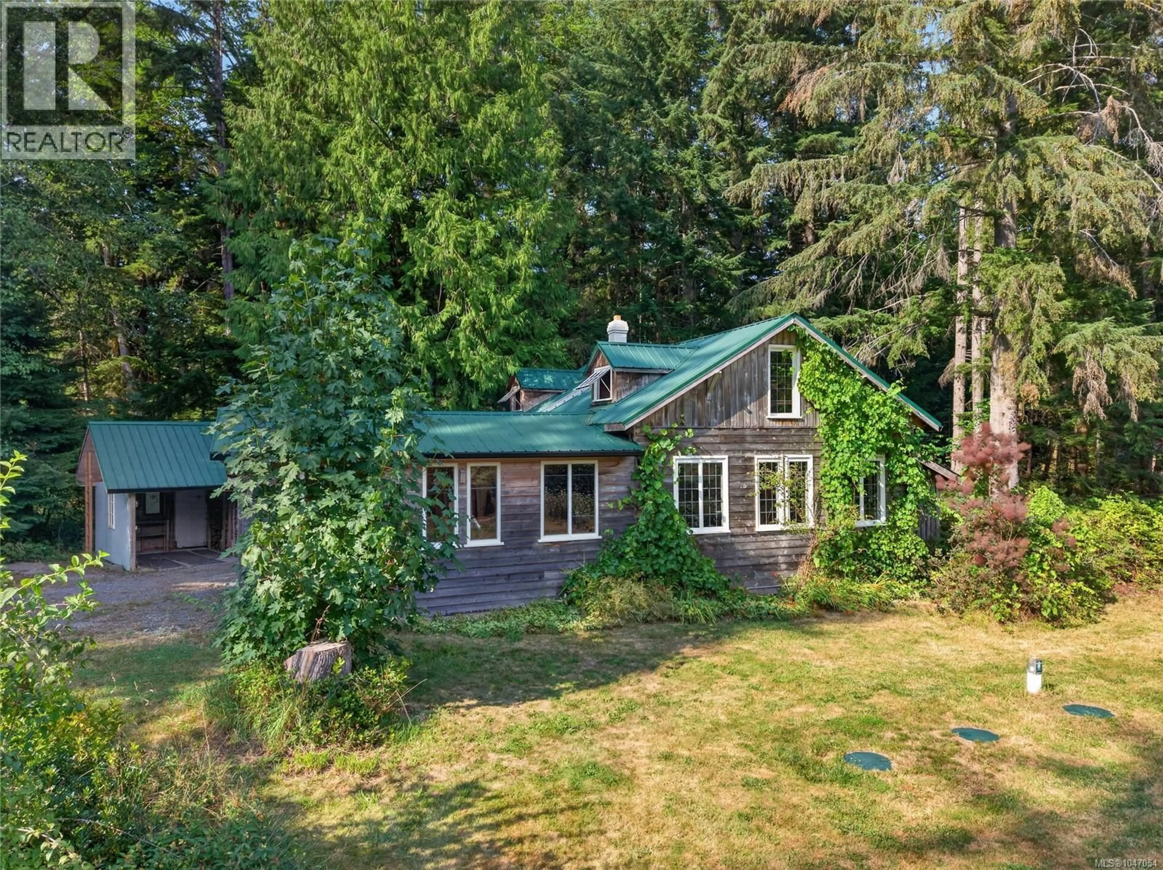 A pic from outside/outdoor area/front of a property/back of a property/a pic from drone, unknown for 6565/6553 FITZGERALD ROAD, Merville British Columbia V9J1N7