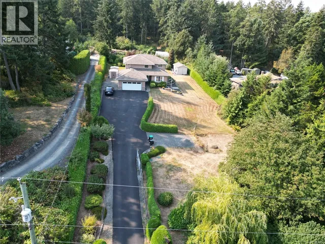 2552 SEA BLUSH DRIVE, Nanoose Bay 2
