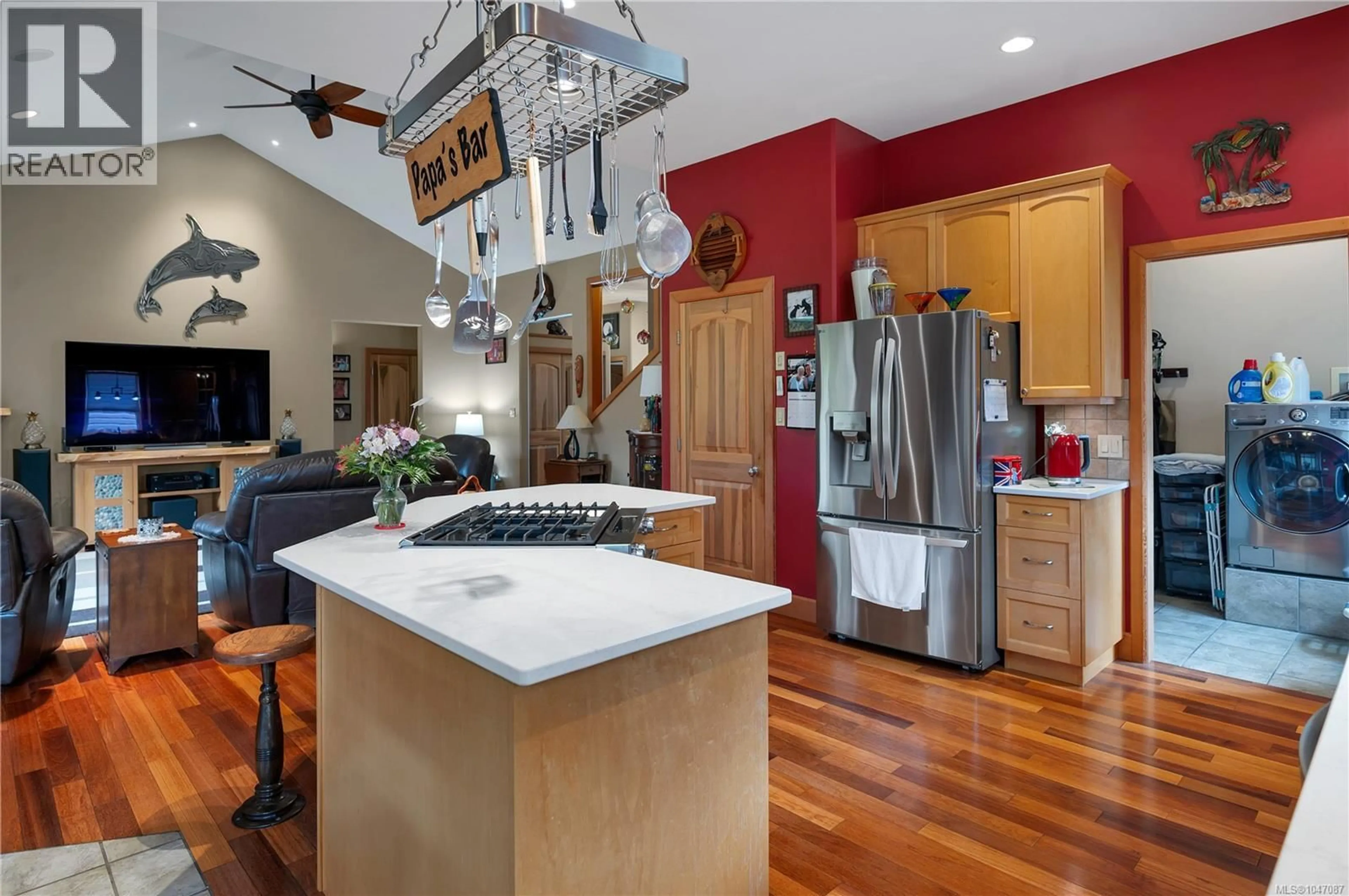 Open concept kitchen, unknown for 240 CAROLYN ROAD, Campbell River British Columbia V9W5M6