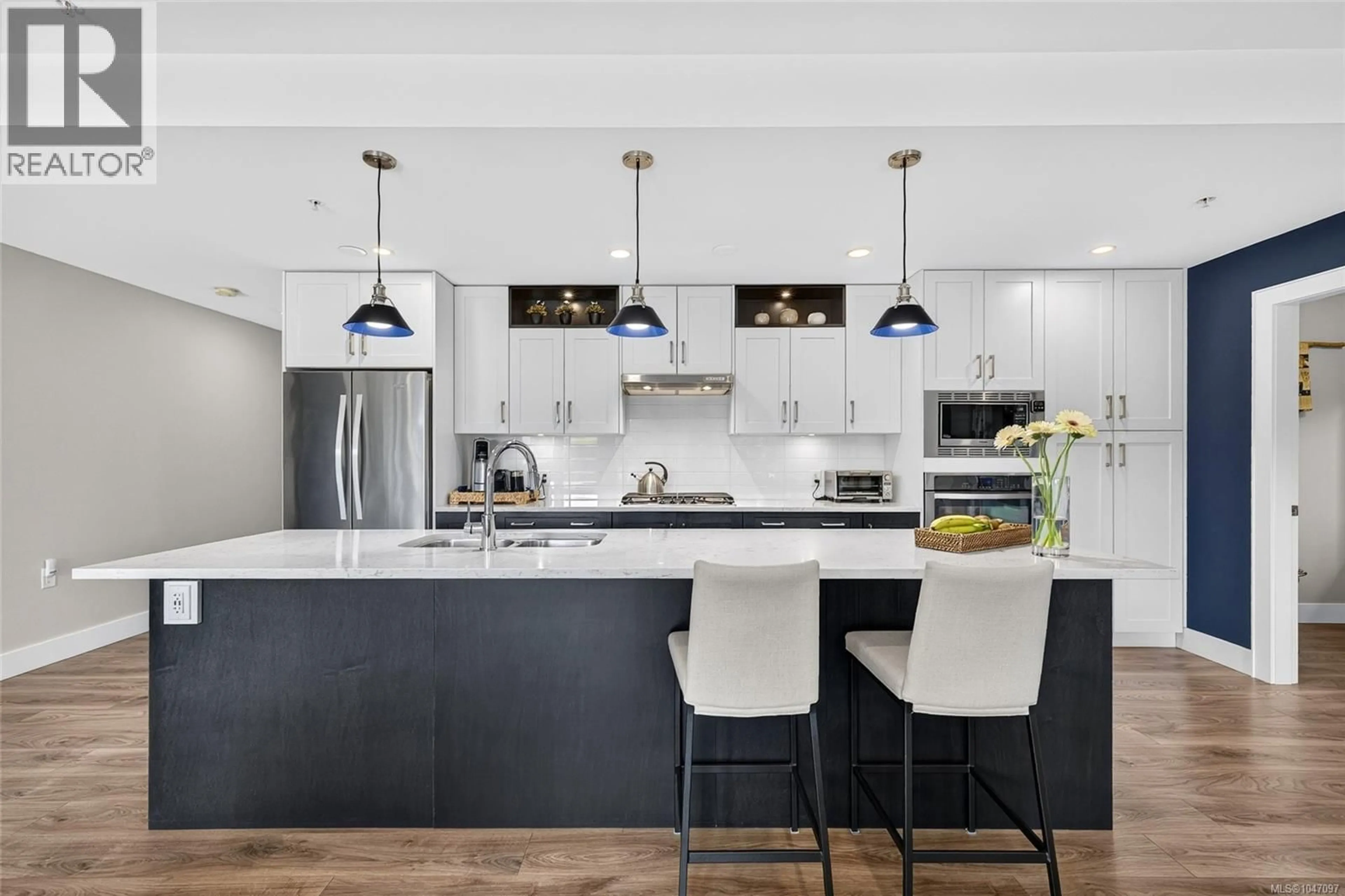 Contemporary kitchen, ceramic/tile floor for 101 - 747 TRAVINO LANE, Saanich British Columbia V8Z0C6