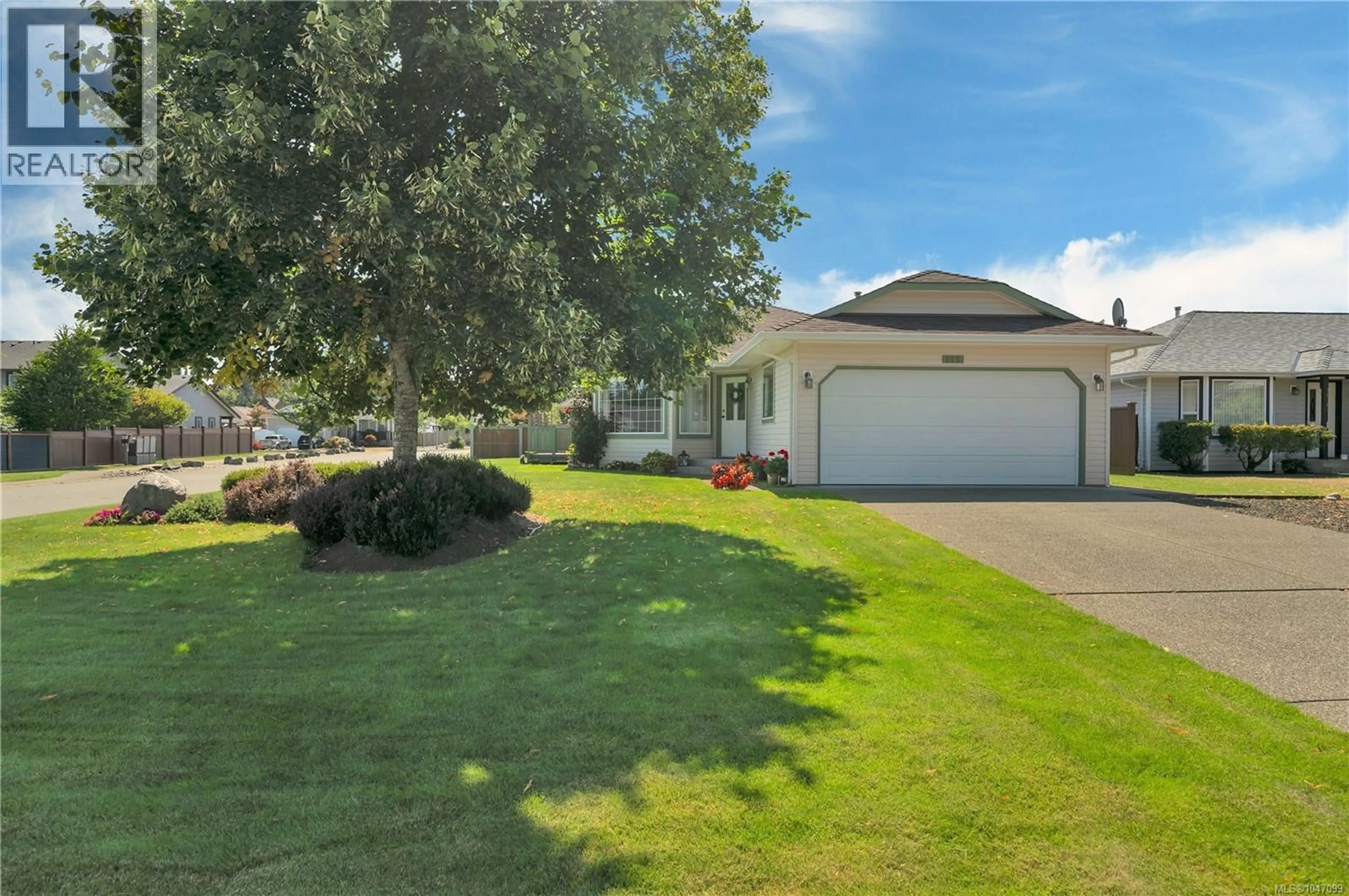 A pic from outside/outdoor area/front of a property/back of a property/a pic from drone, street for 115 COLORADO DRIVE, Campbell River British Columbia V9H1N2