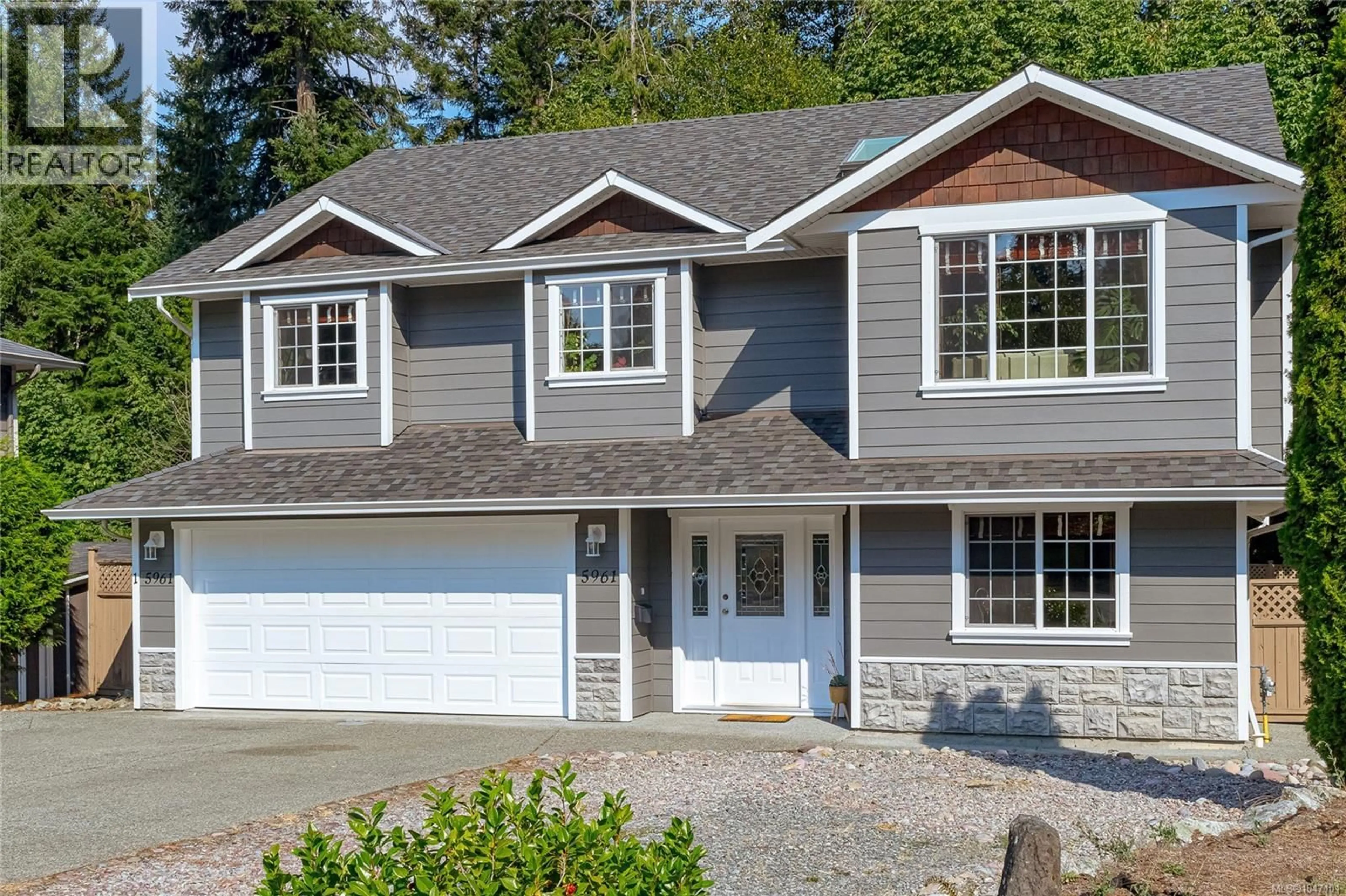 Home with vinyl exterior material, street for 5961 CORNERSTONE PLACE, Duncan British Columbia V9L0A1