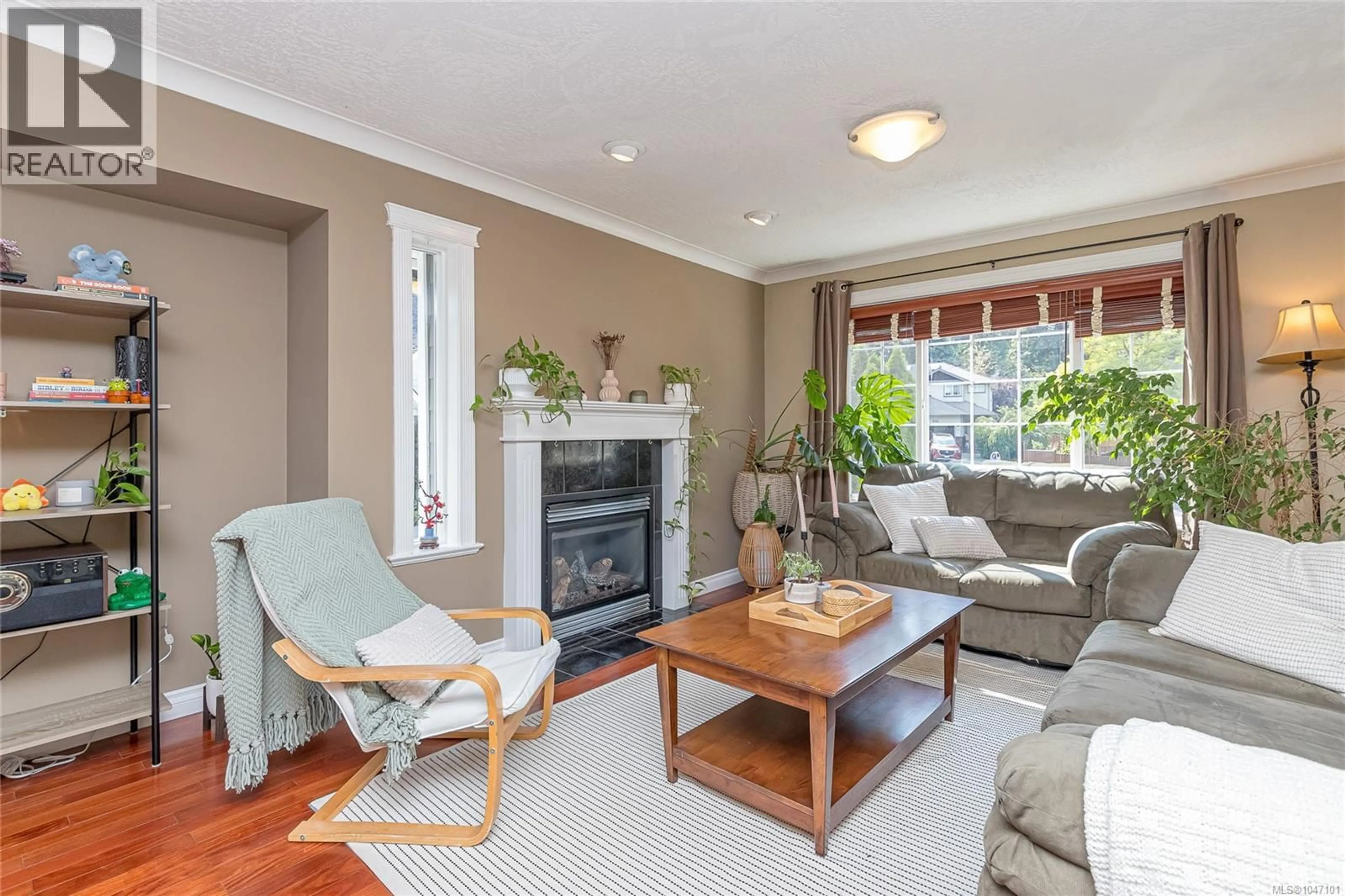 Living room with furniture, unknown for 5961 CORNERSTONE PLACE, Duncan British Columbia V9L0A1