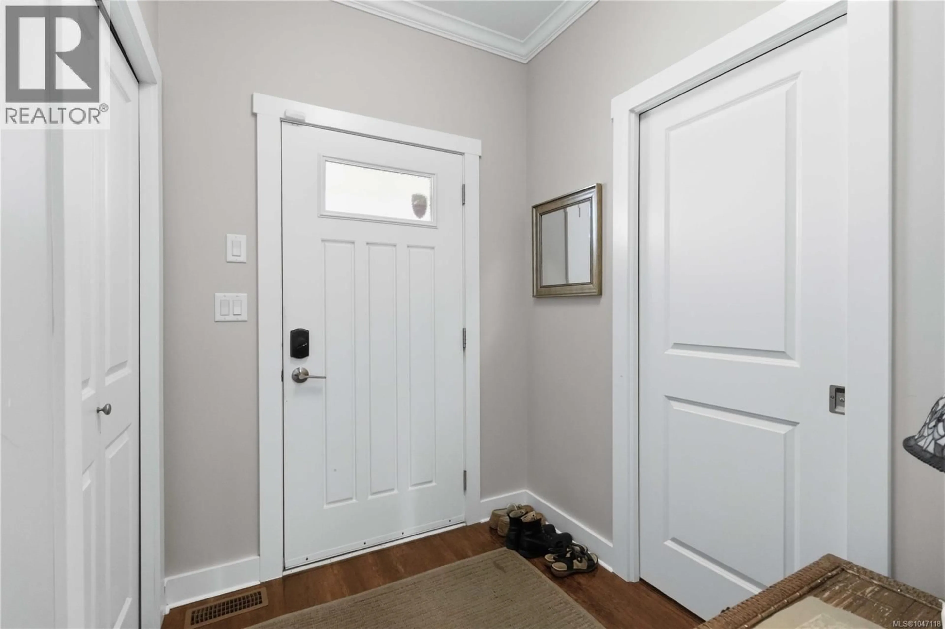 Indoor entryway for 3048 DORNIER ROAD, Langford British Columbia V9B0N2