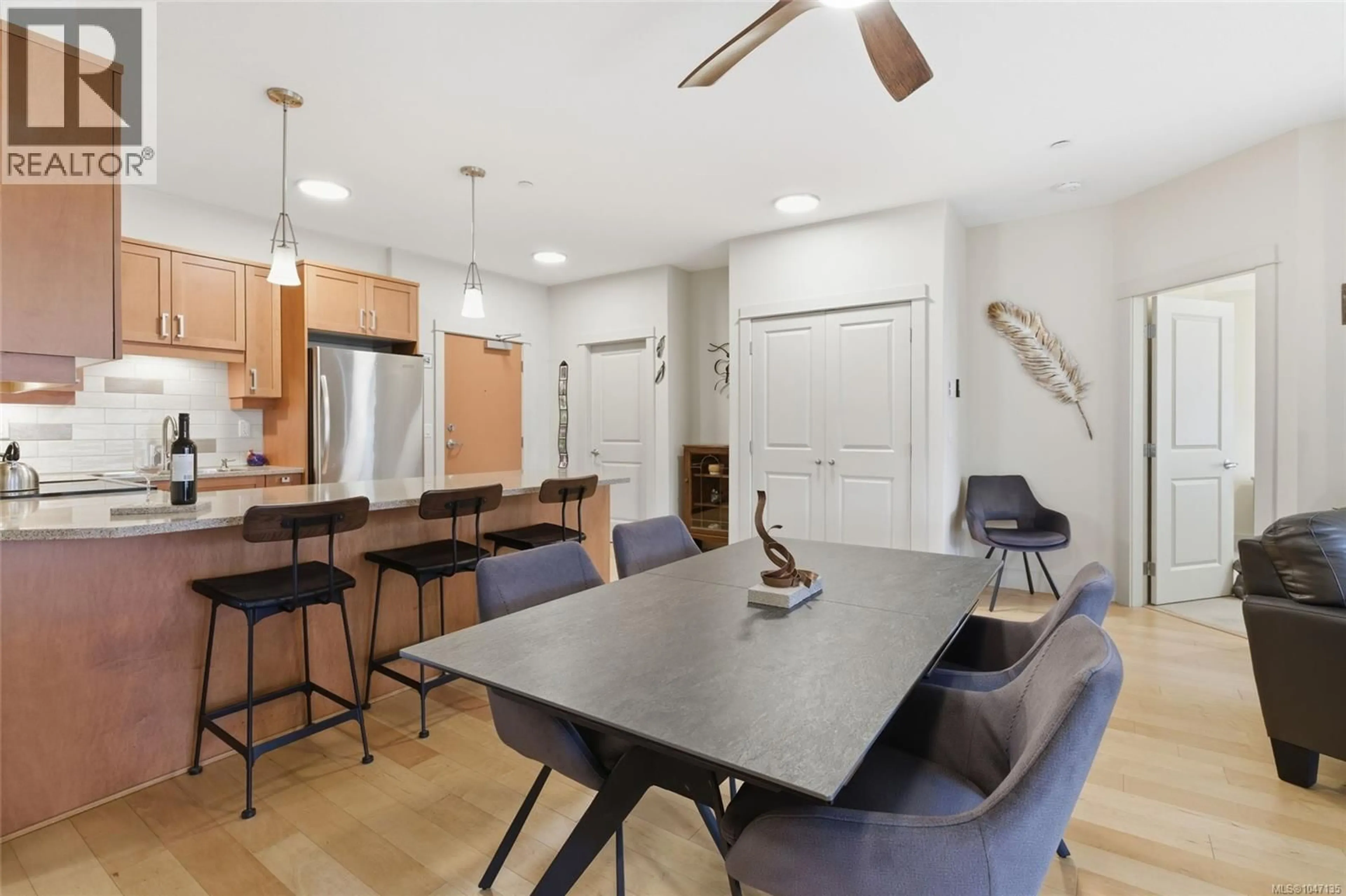 Open concept kitchen, unknown for 120 - 6310 MCROBB AVENUE, Nanaimo British Columbia V9V1W8
