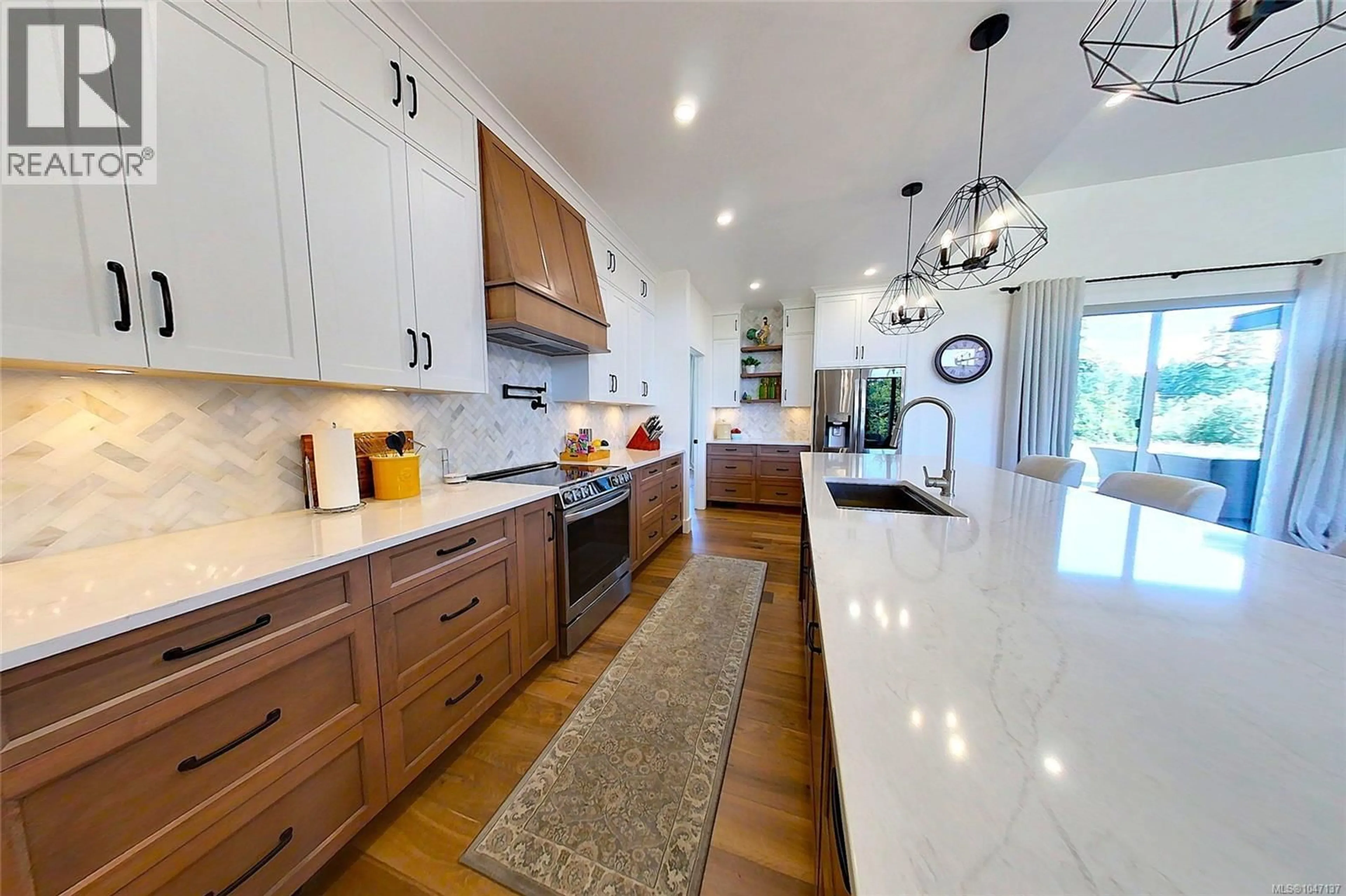 Open concept kitchen, unknown for 6153 TEBO STREET, Port Alberni British Columbia V9Y8S7