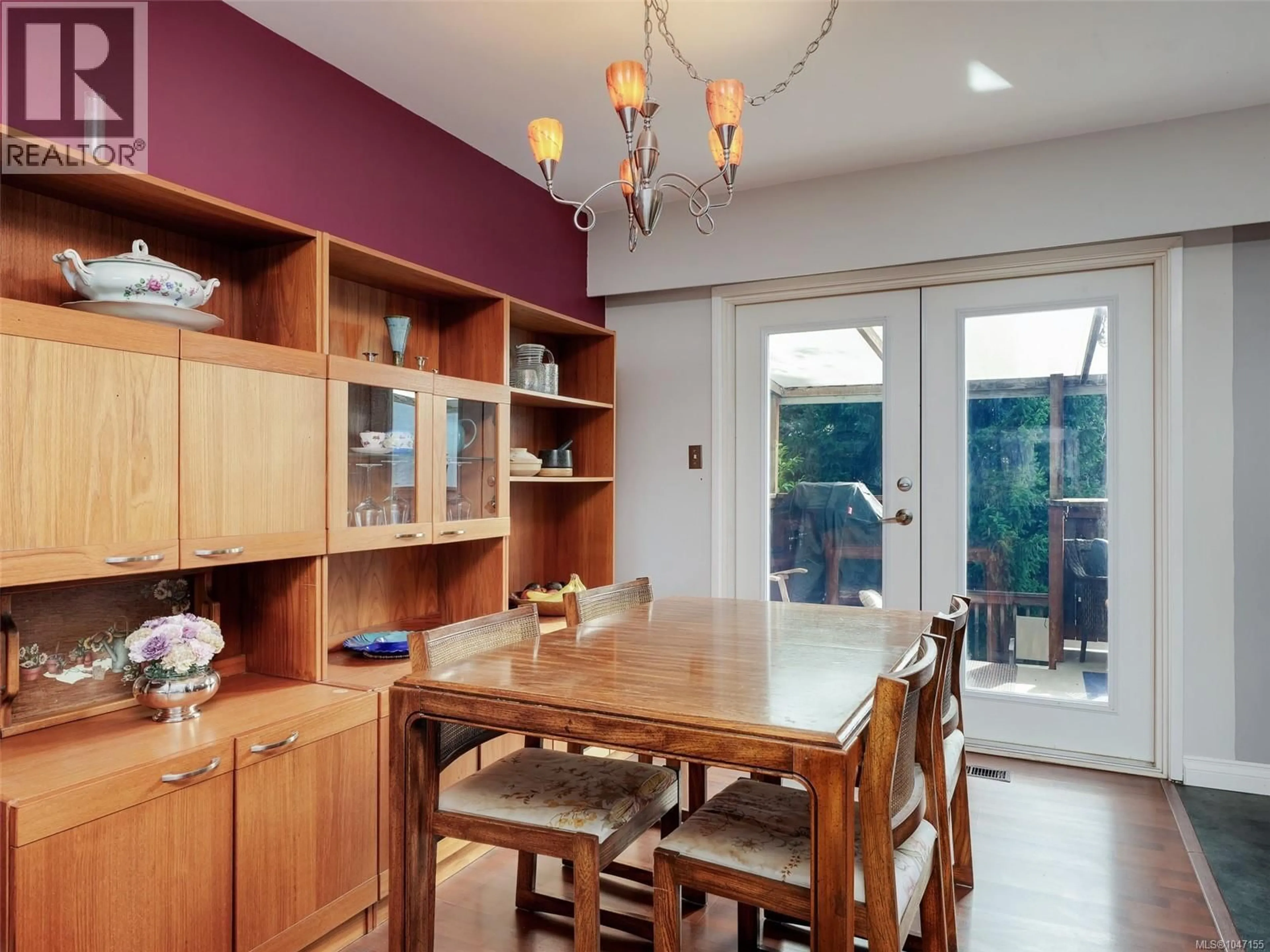 Dining room, unknown for 3941 LARCHWOOD DRIVE, Saanich British Columbia V8N5L5