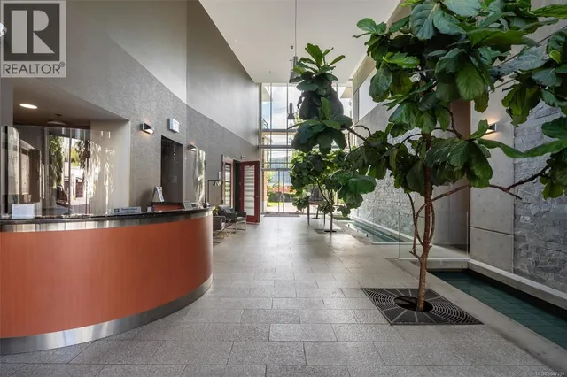S305 - 737 HUMBOLDT STREET, Victoria 5