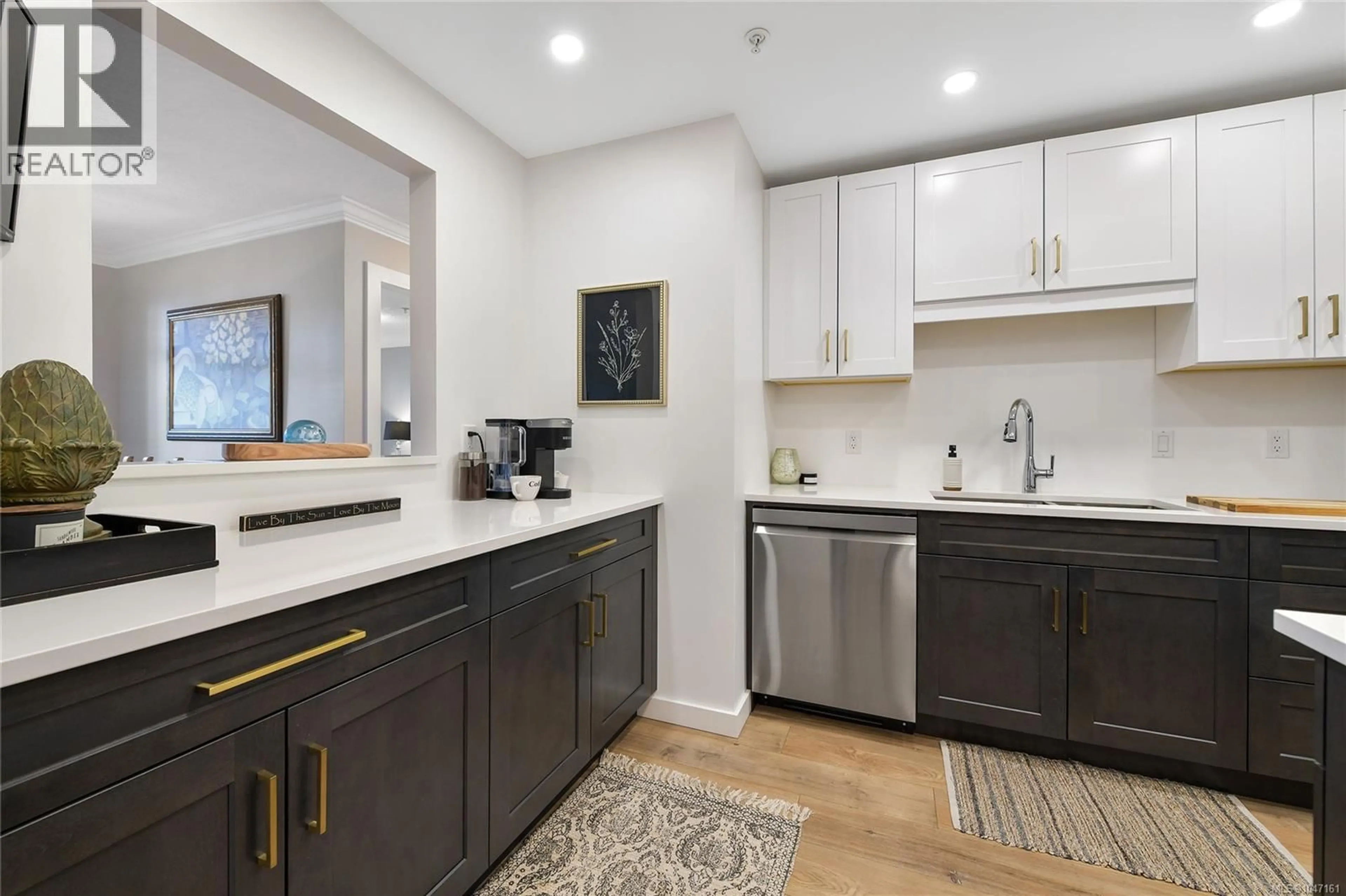 Open concept kitchen, unknown for 107 - 1196 SLUGGETT ROAD, Central Saanich British Columbia V8X2S9