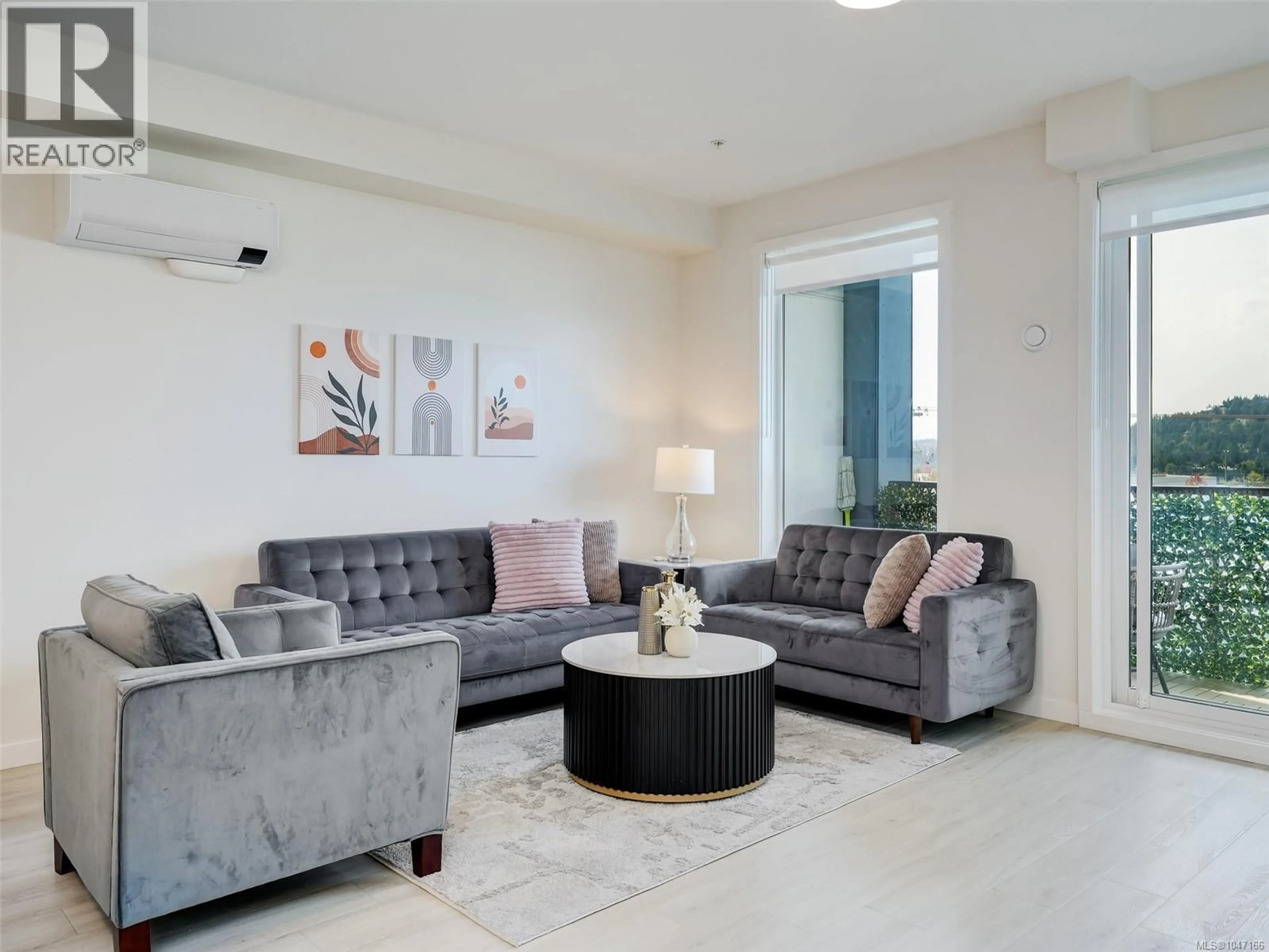 Living room with furniture, unknown for 405 - 842 ORONO AVENUE, Langford British Columbia V9B2T8