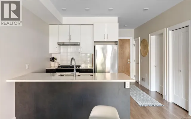 210 - 747 TRAVINO LANE, Saanich 2