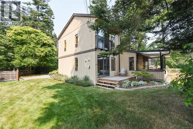 8892 HENDERSON AVENUE, Black Creek 2