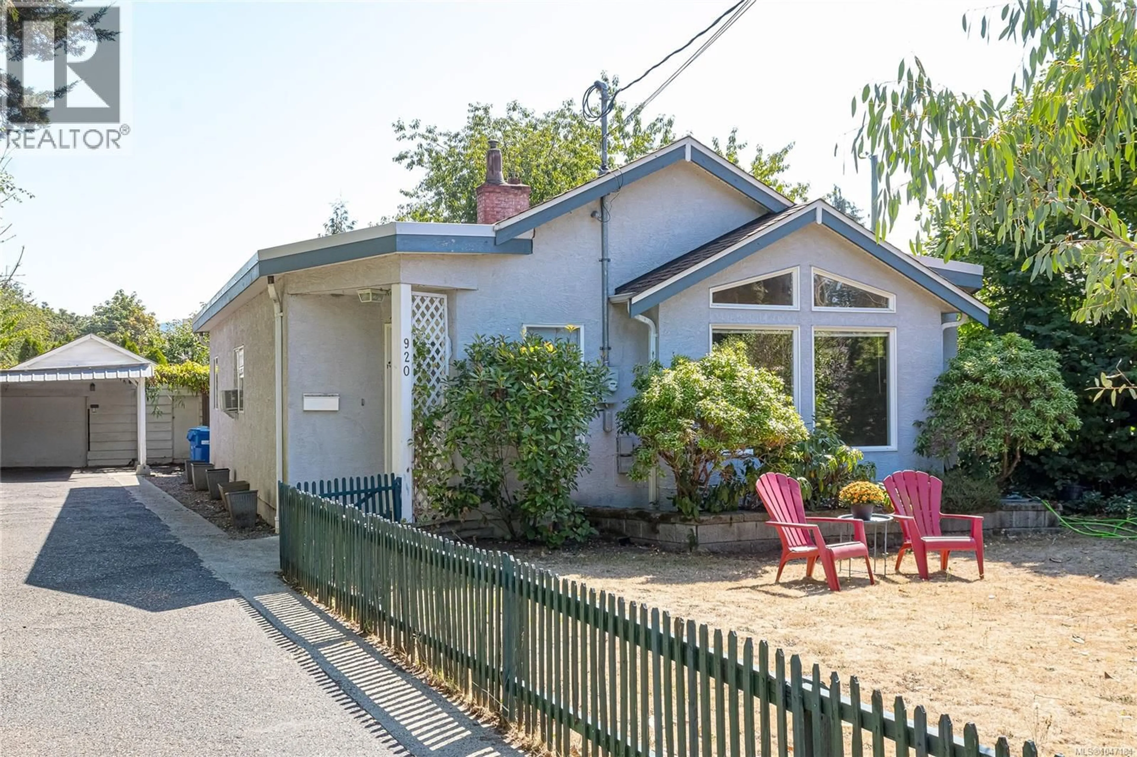 Patio, street for 920 MCDONALD STREET, Duncan British Columbia V9L1Z1