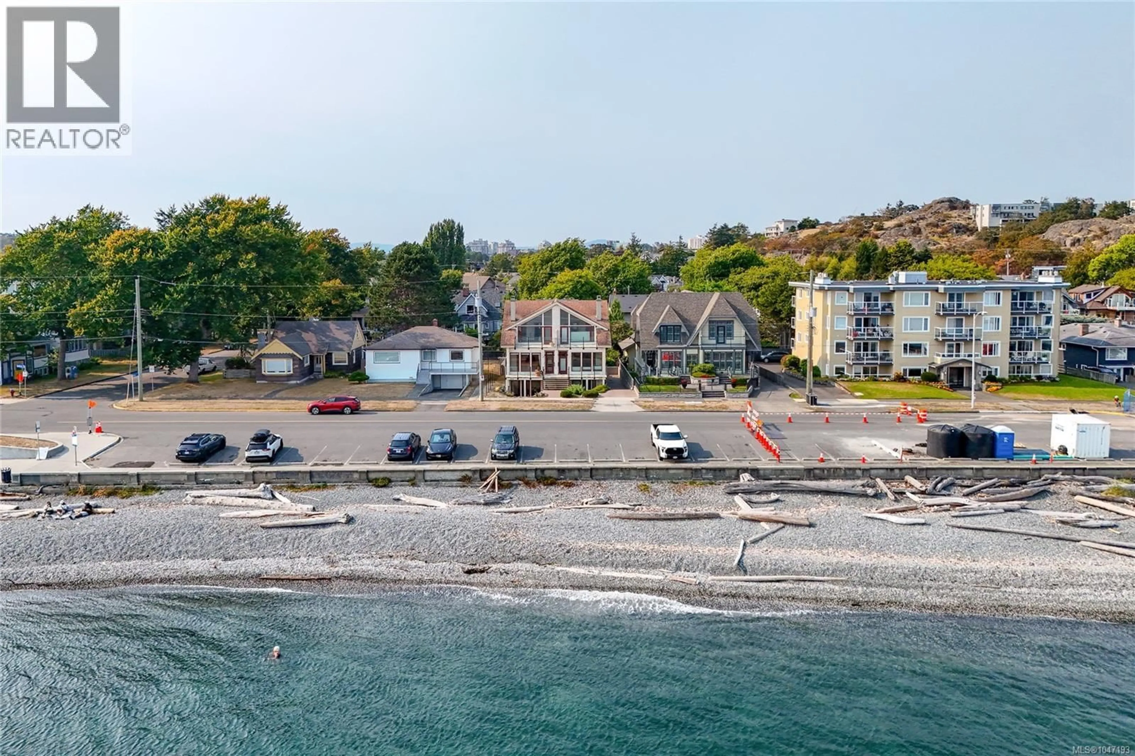 A pic from outside/outdoor area/front of a property/back of a property/a pic from drone, water/lake/river/ocean view for 1518 DALLAS ROAD, Victoria British Columbia V8S1A3
