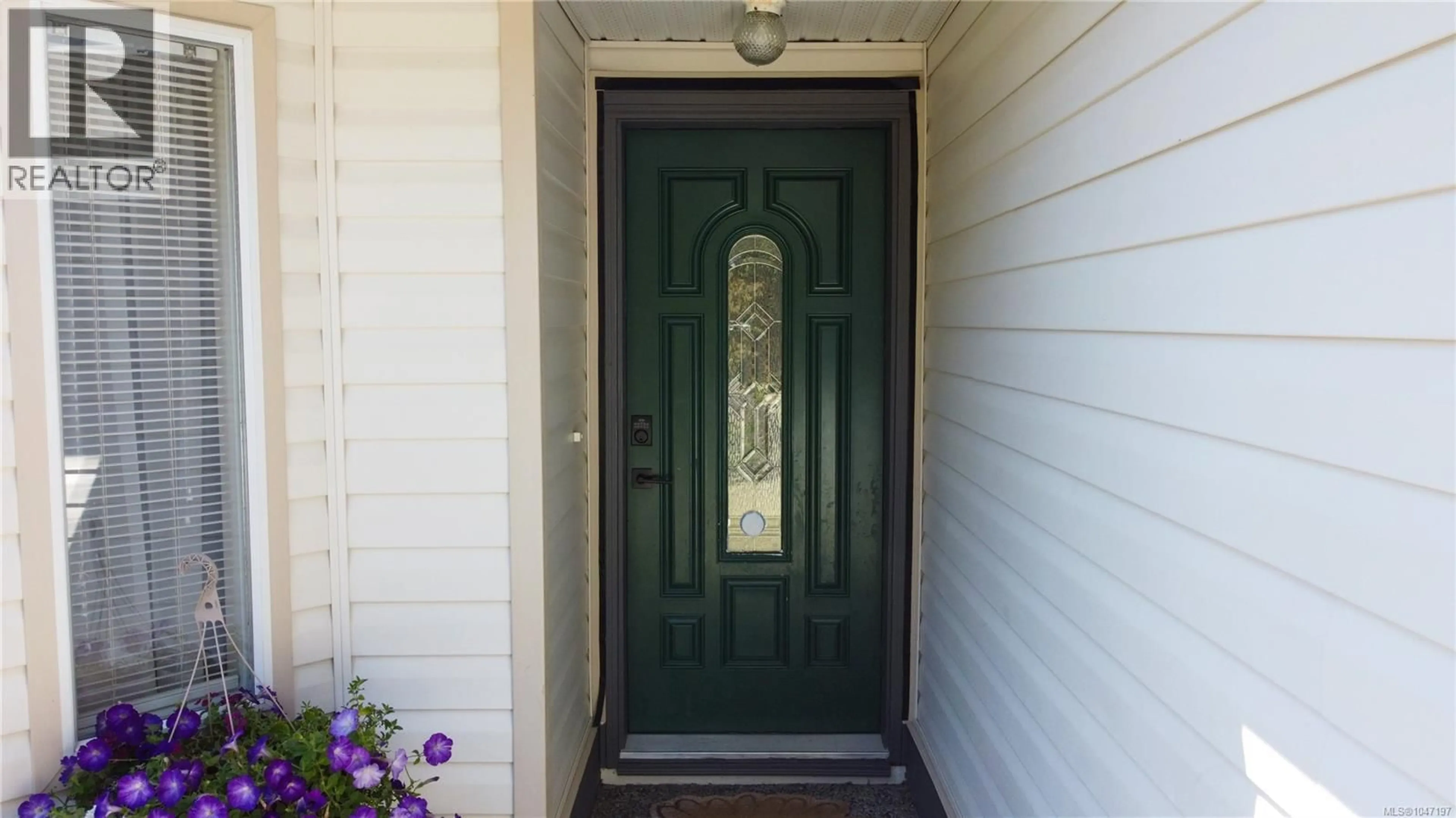 Indoor entryway for 2138 HENLYN DRIVE, Sooke British Columbia V9Z0N5