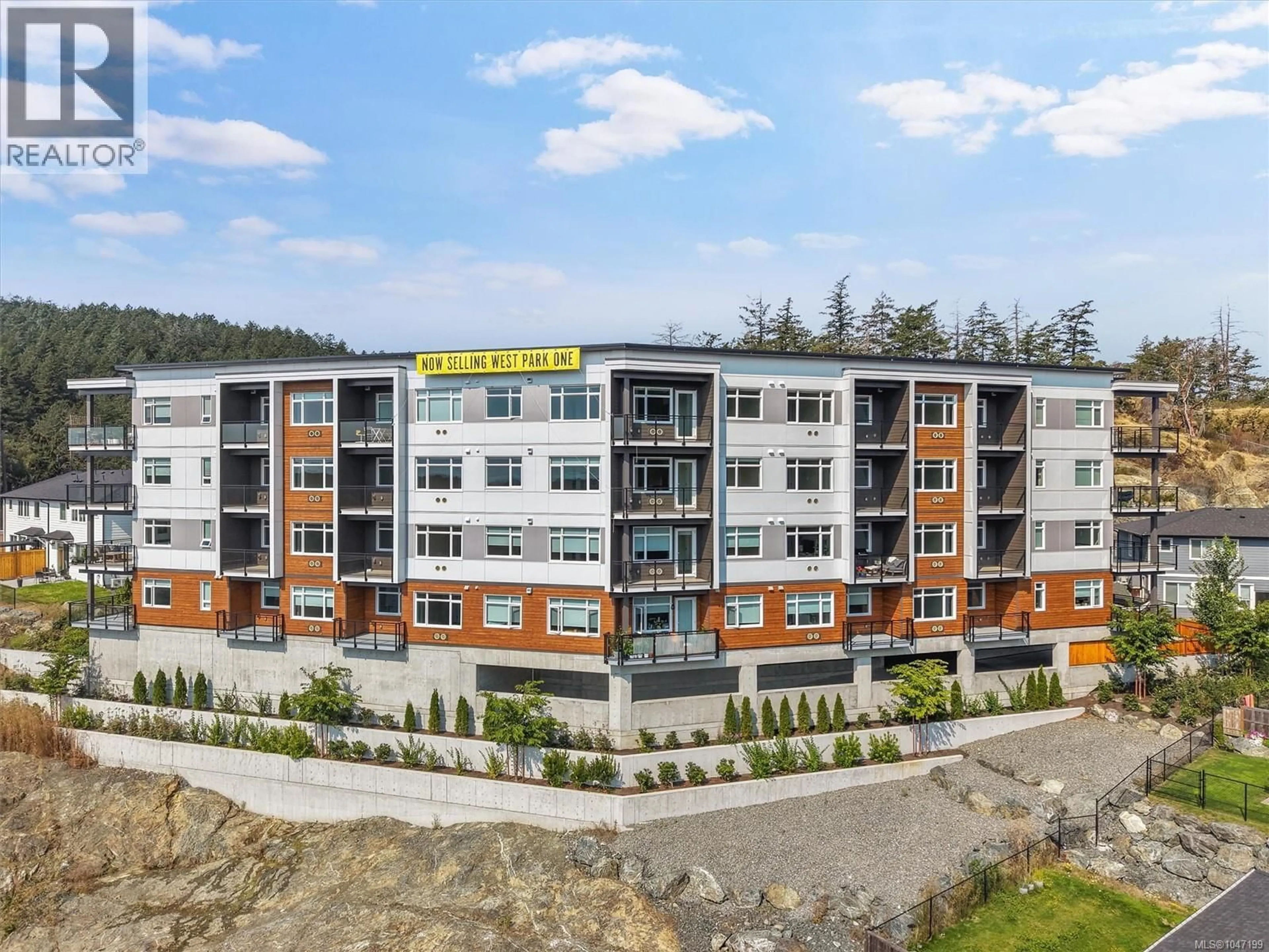 A pic from outside/outdoor area/front of a property/back of a property/a pic from drone, building for 201 - 2000 WEST PARK LANE, View Royal British Columbia V9B3R7