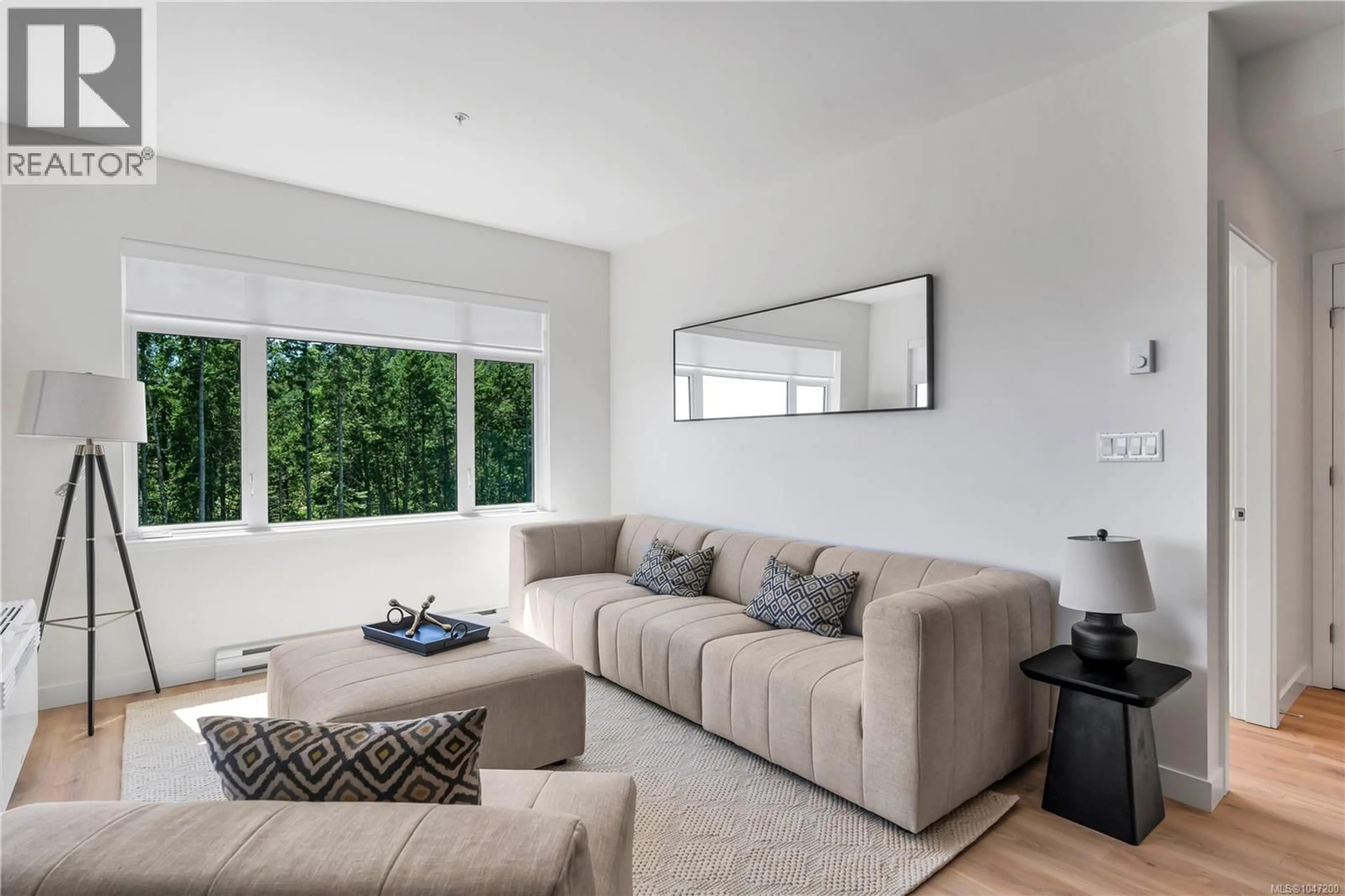 Living room with furniture, unknown for 311 - 2000 WEST PARK LANE, View Royal British Columbia V9B3R7