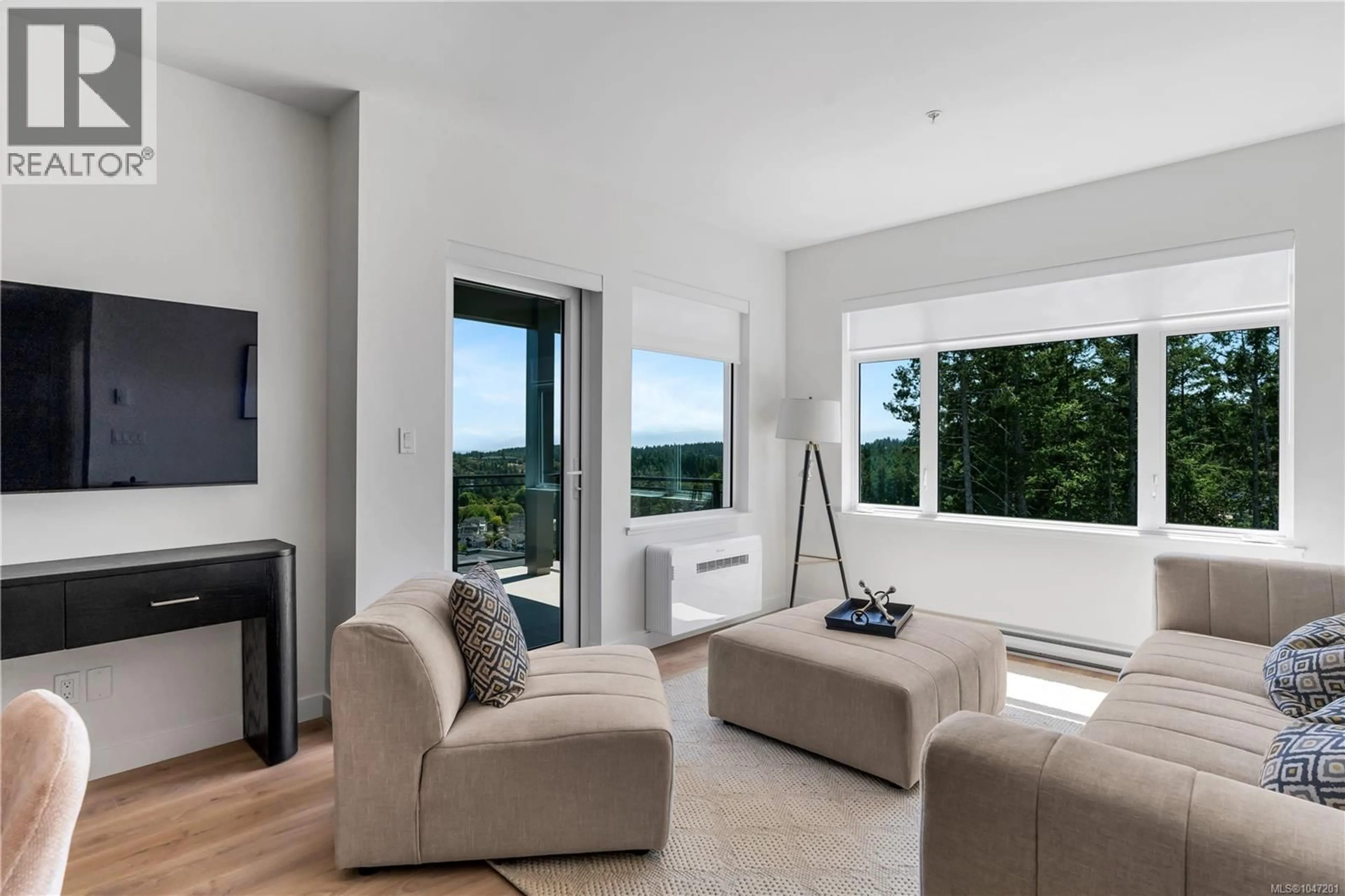 Living room with furniture, unknown for 101 - 2000 WEST PARK LANE, View Royal British Columbia V9B3R7