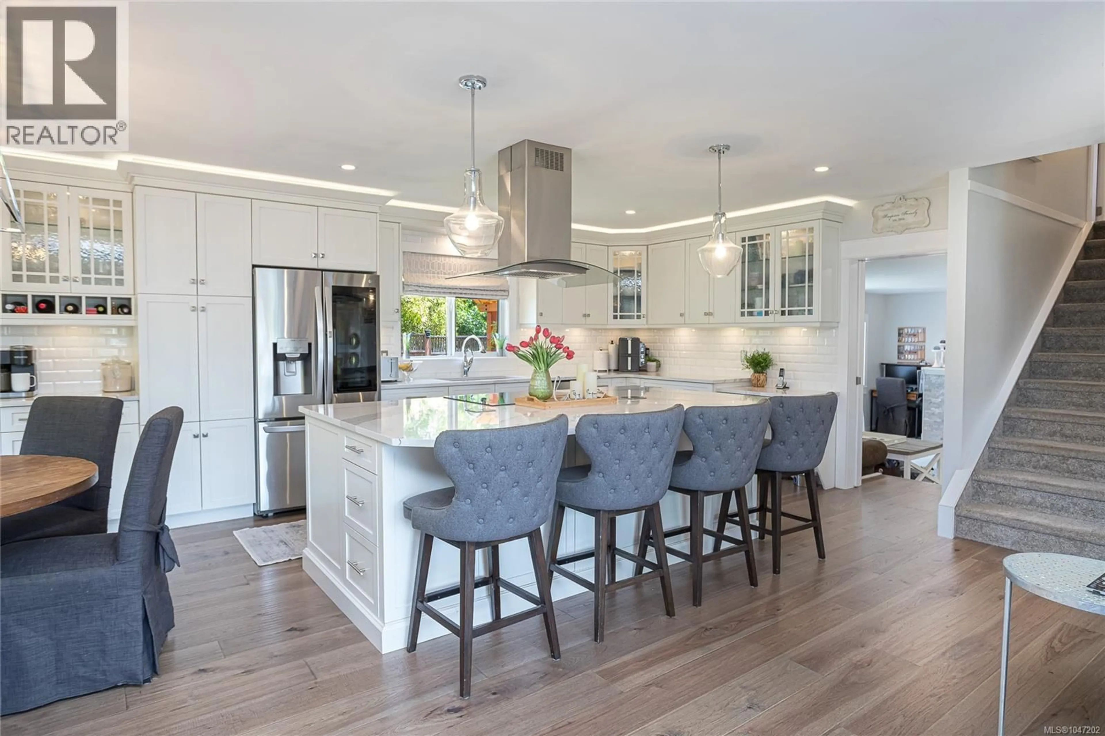Open concept kitchen, unknown for 7859 SIMPSON ROAD, Central Saanich British Columbia V8M2H3