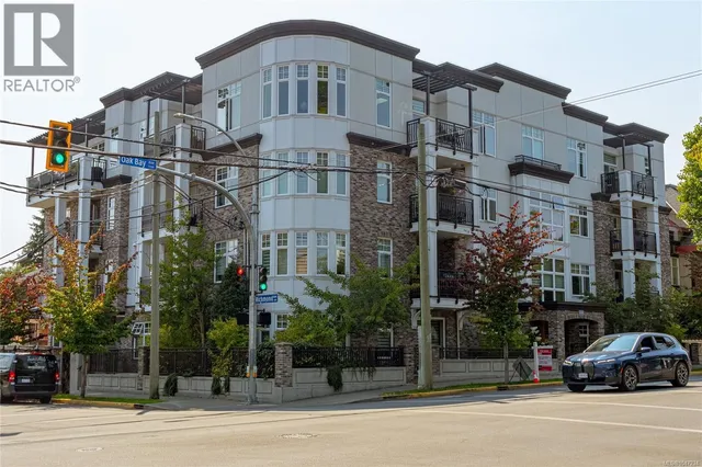 105 - 1765 OAK BAY AVENUE, Victoria 1
