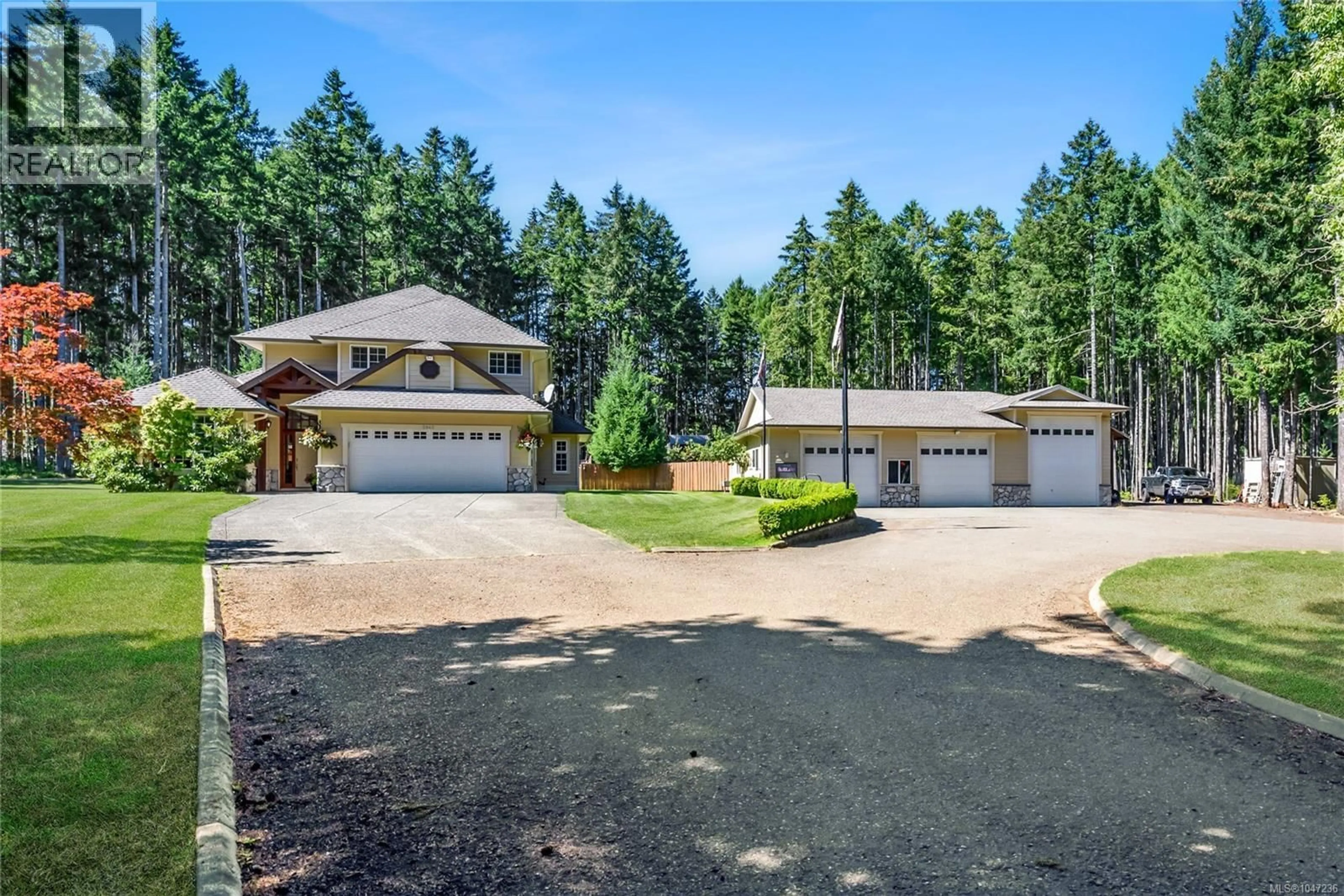A pic from outside/outdoor area/front of a property/back of a property/a pic from drone, unknown for 2042 STEVEDOR ROAD, Courtenay British Columbia V9J1Y4