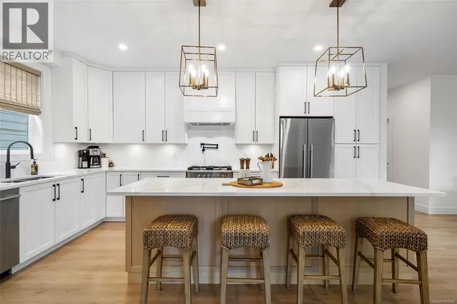 3583 DELBLUSH LANE, Langford 2