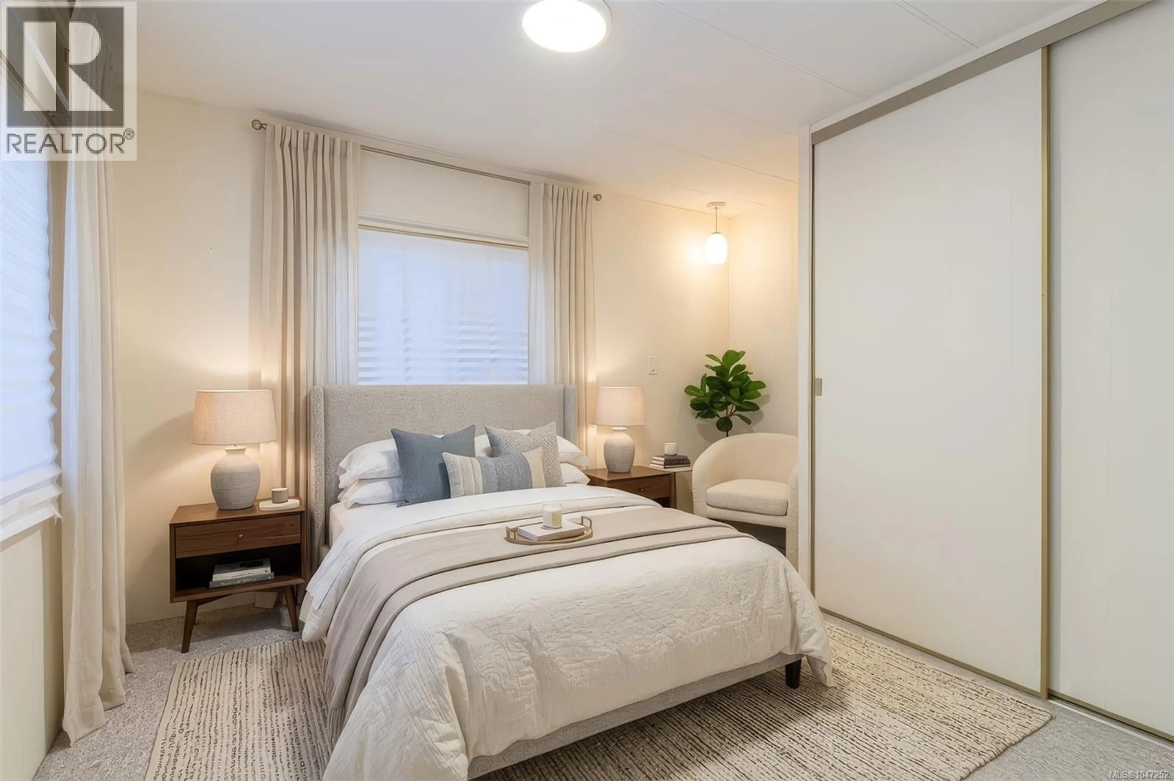 Bedroom with bed, unknown for 33 - 1247 ARBUTUS ROAD, Parksville British Columbia V9P1R3