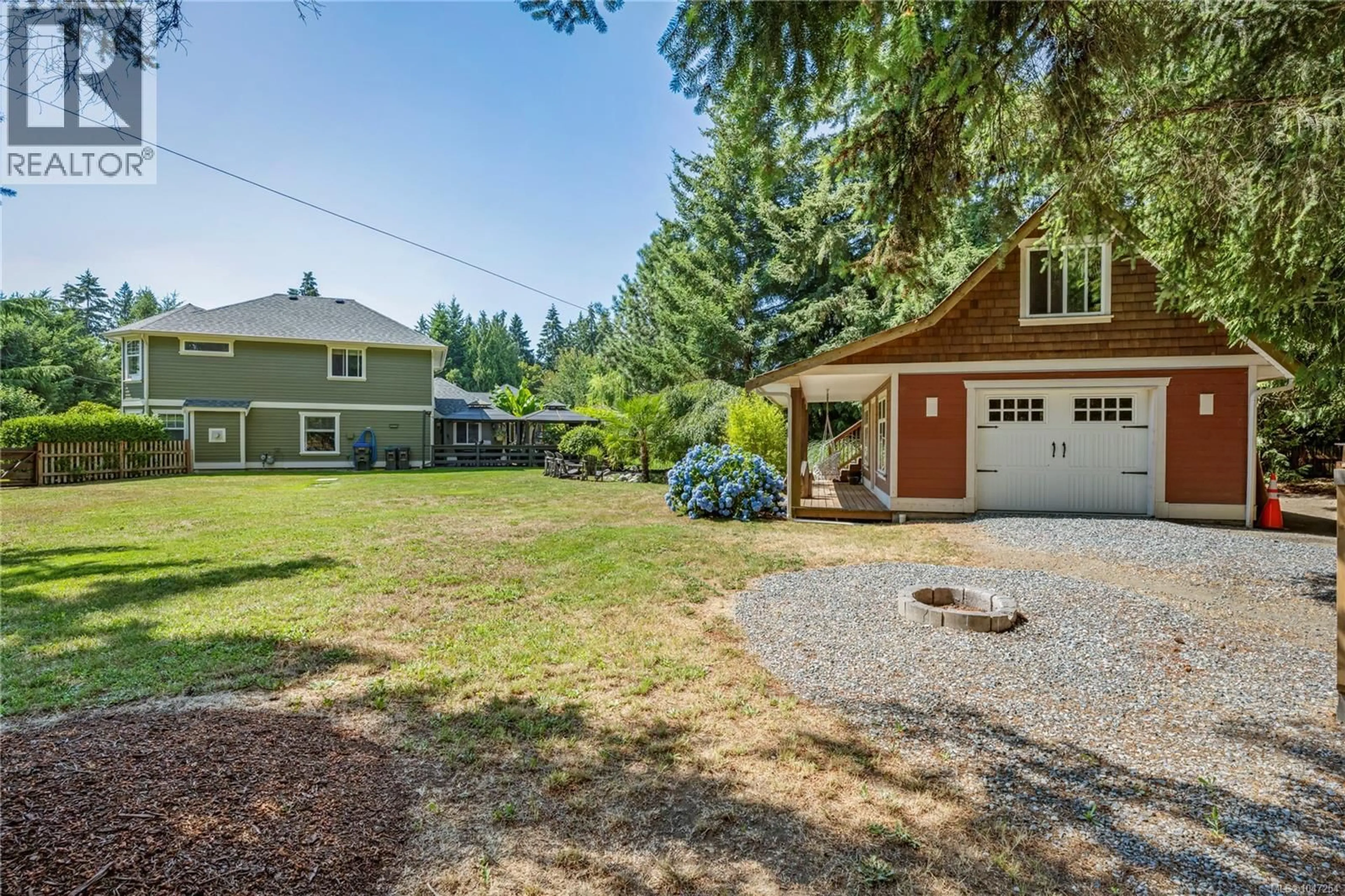A pic from outside/outdoor area/front of a property/back of a property/a pic from drone, street for 2071 SARAS WAY, Nanaimo British Columbia V9X1K6