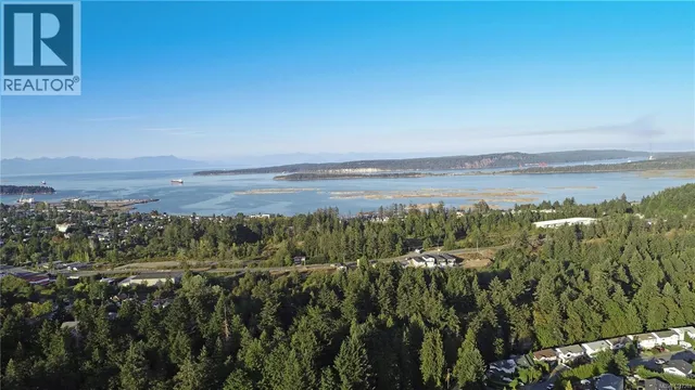 30 - 971 DOUGLAS AVENUE, Nanaimo 2