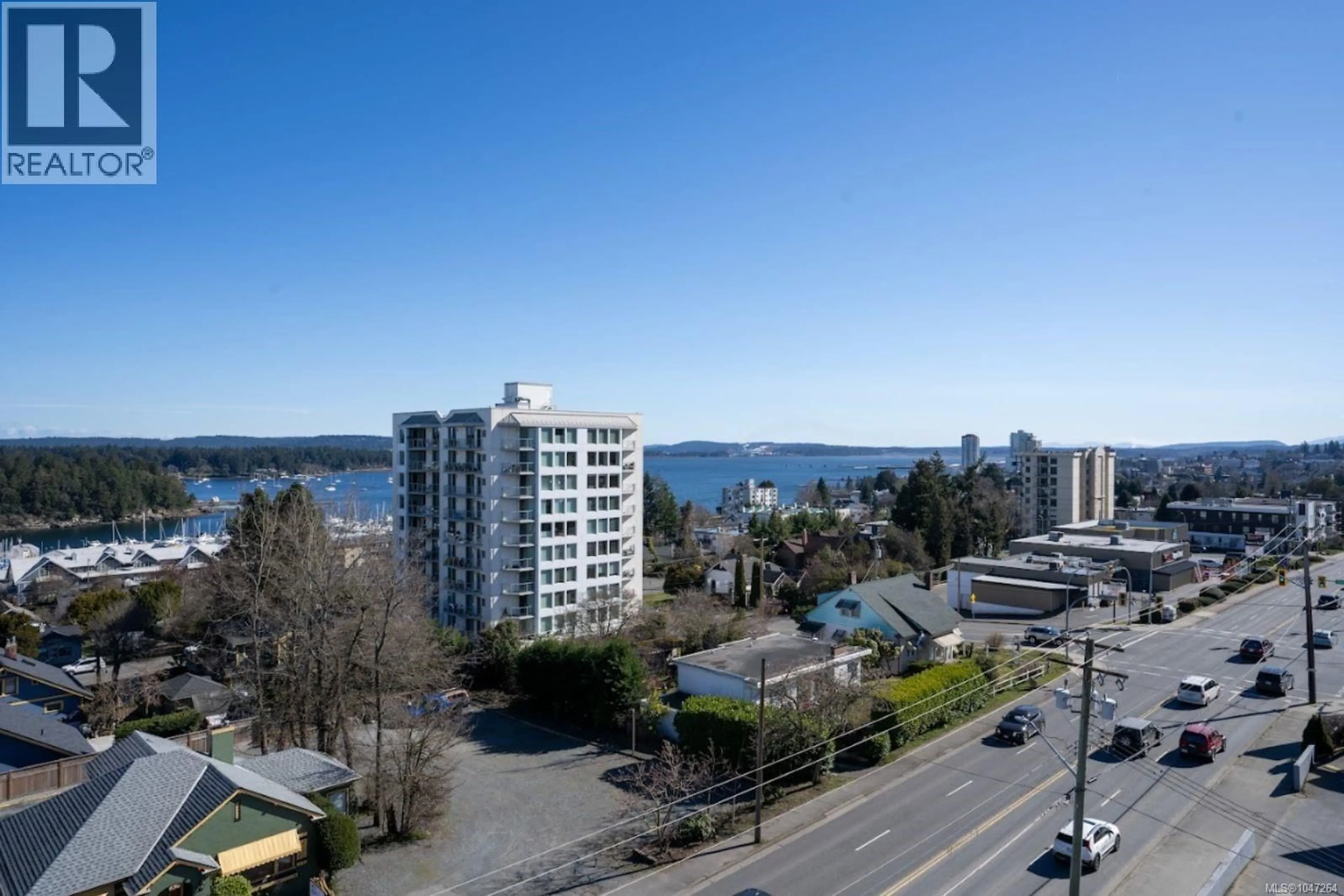 A pic from outside/outdoor area/front of a property/back of a property/a pic from drone, water/lake/river/ocean view for 604 - 529 TERMINAL AVENUE, Nanaimo British Columbia V9S4K1