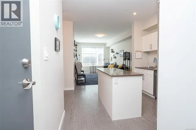 408 - 868 ORONO AVENUE, Langford 4