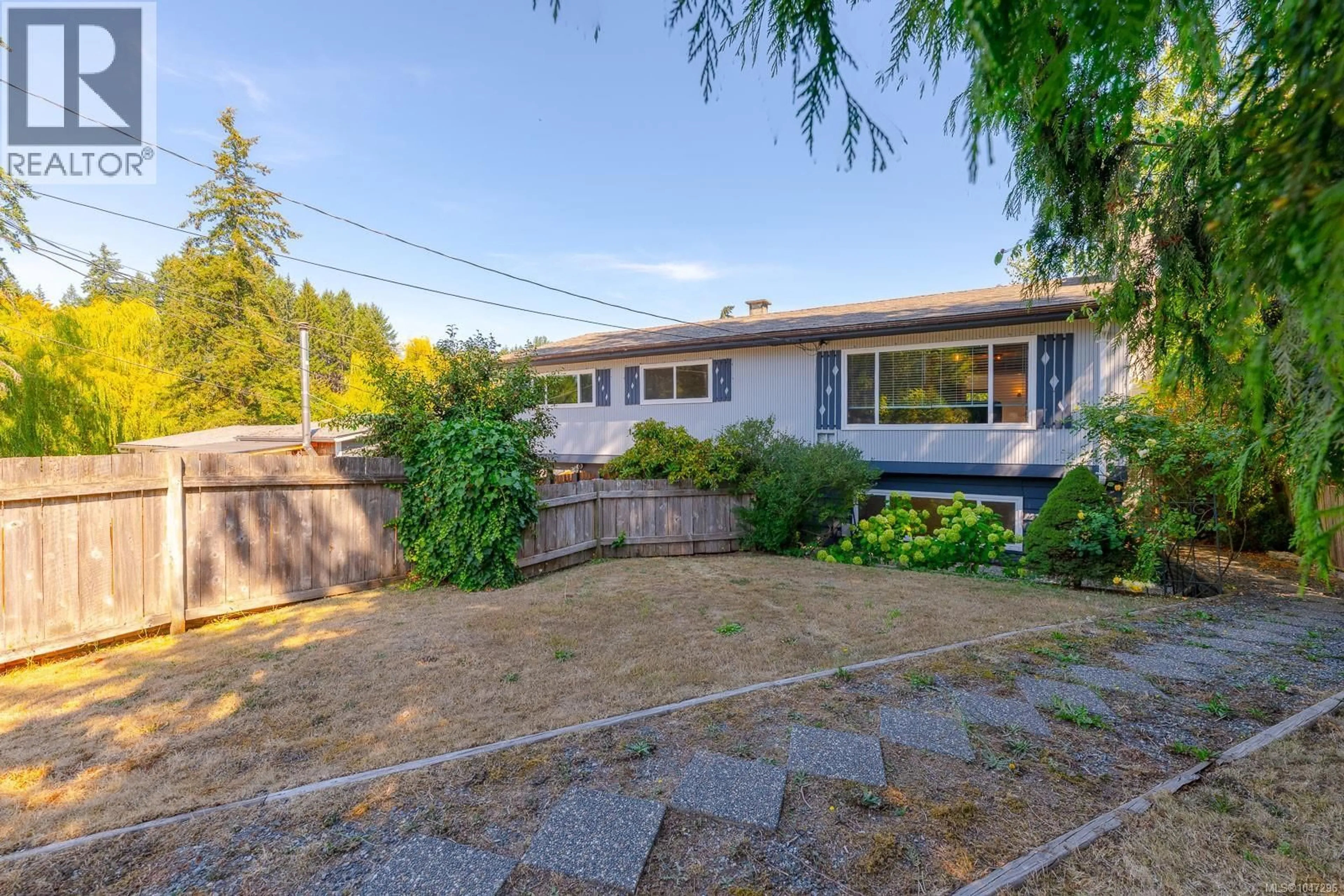 Patio, street for 1574 MACMILLAN ROAD, Nanaimo British Columbia V9X1L9