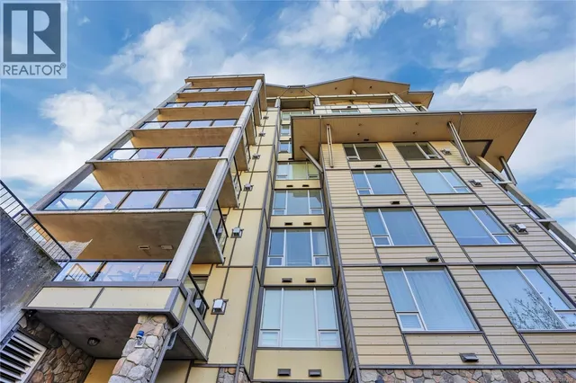 103 - 194 BEACHSIDE DRIVE, Parksville 2