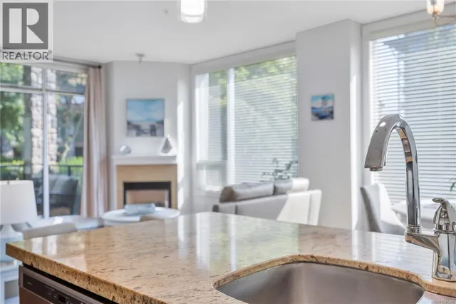 103 - 194 BEACHSIDE DRIVE, Parksville 3