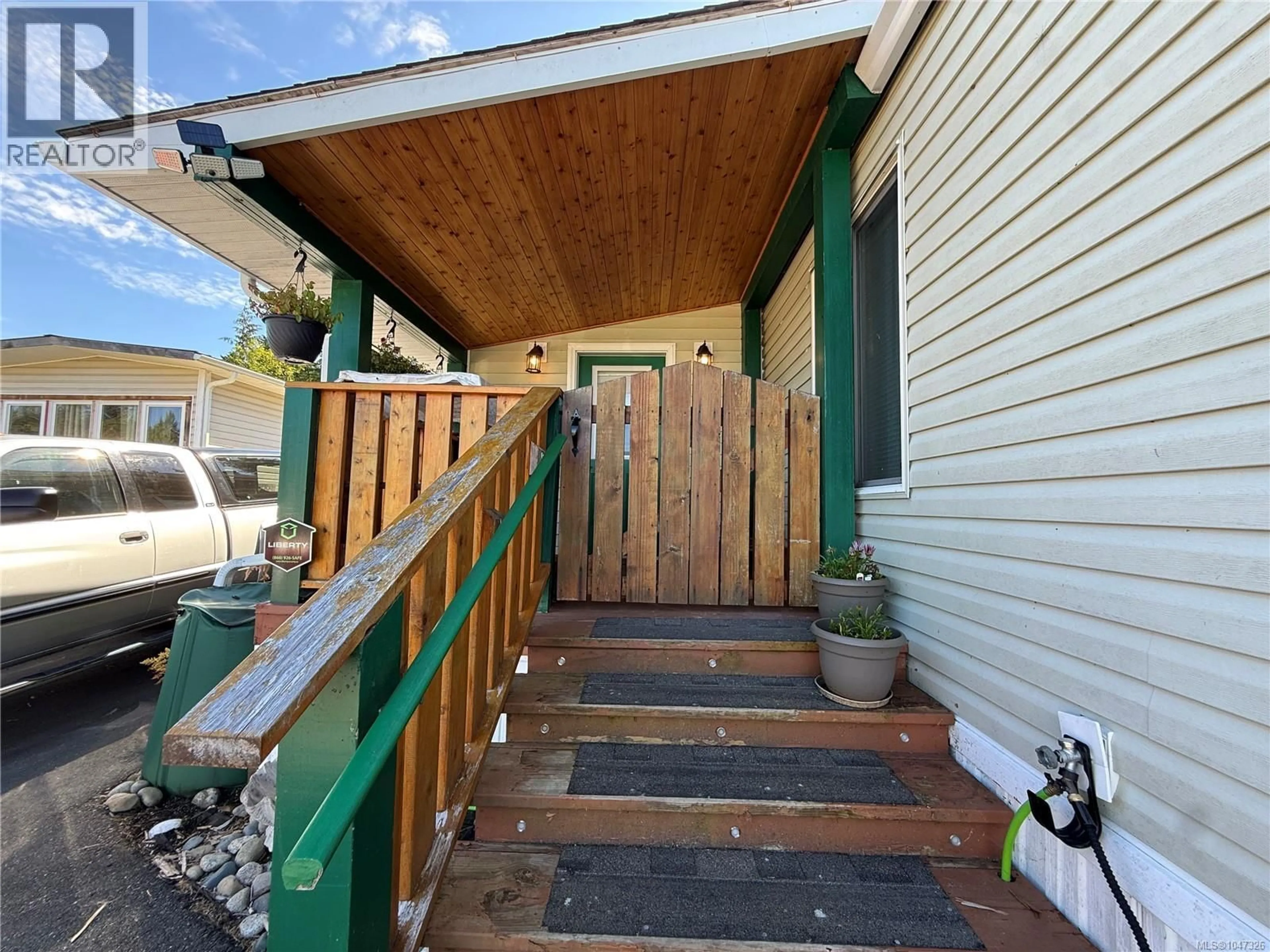 Unknown for 42 - 5250 BEAVER HARBOUR ROAD, Port Hardy British Columbia V0N2P0