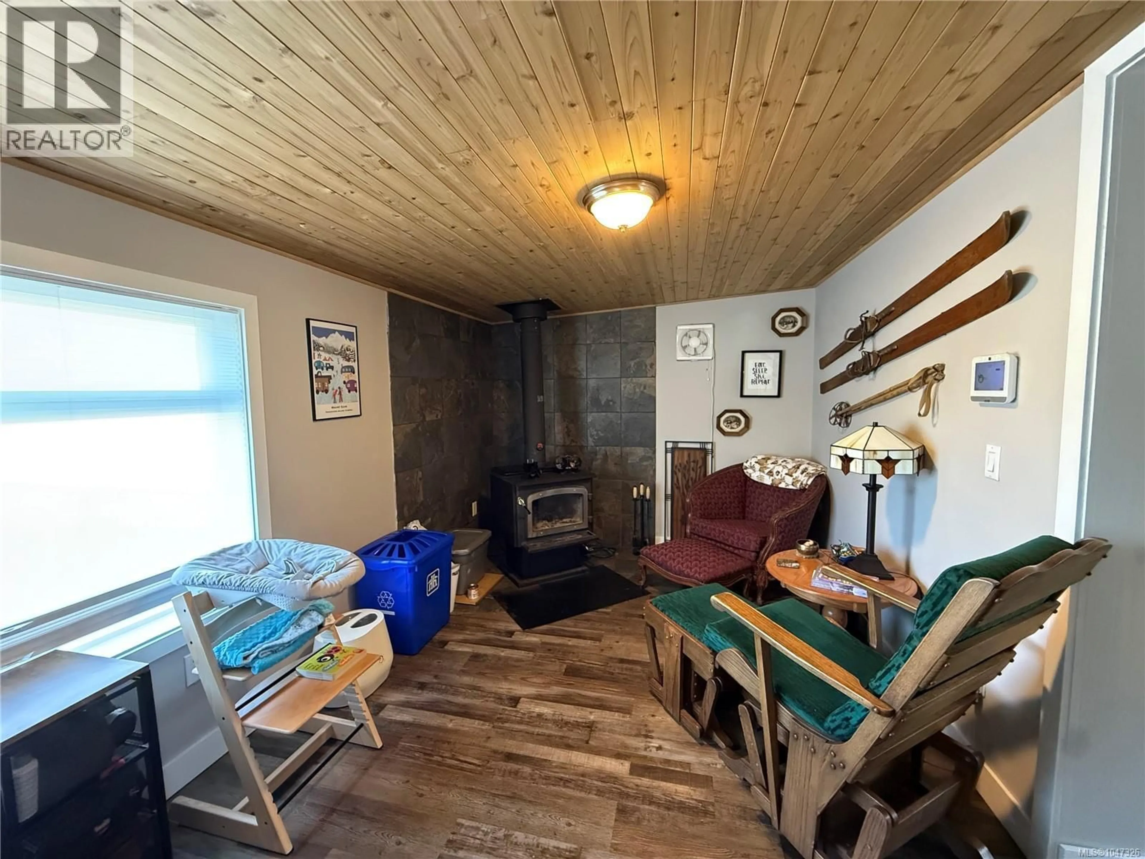 A pic of a room for 42 - 5250 BEAVER HARBOUR ROAD, Port Hardy British Columbia V0N2P0