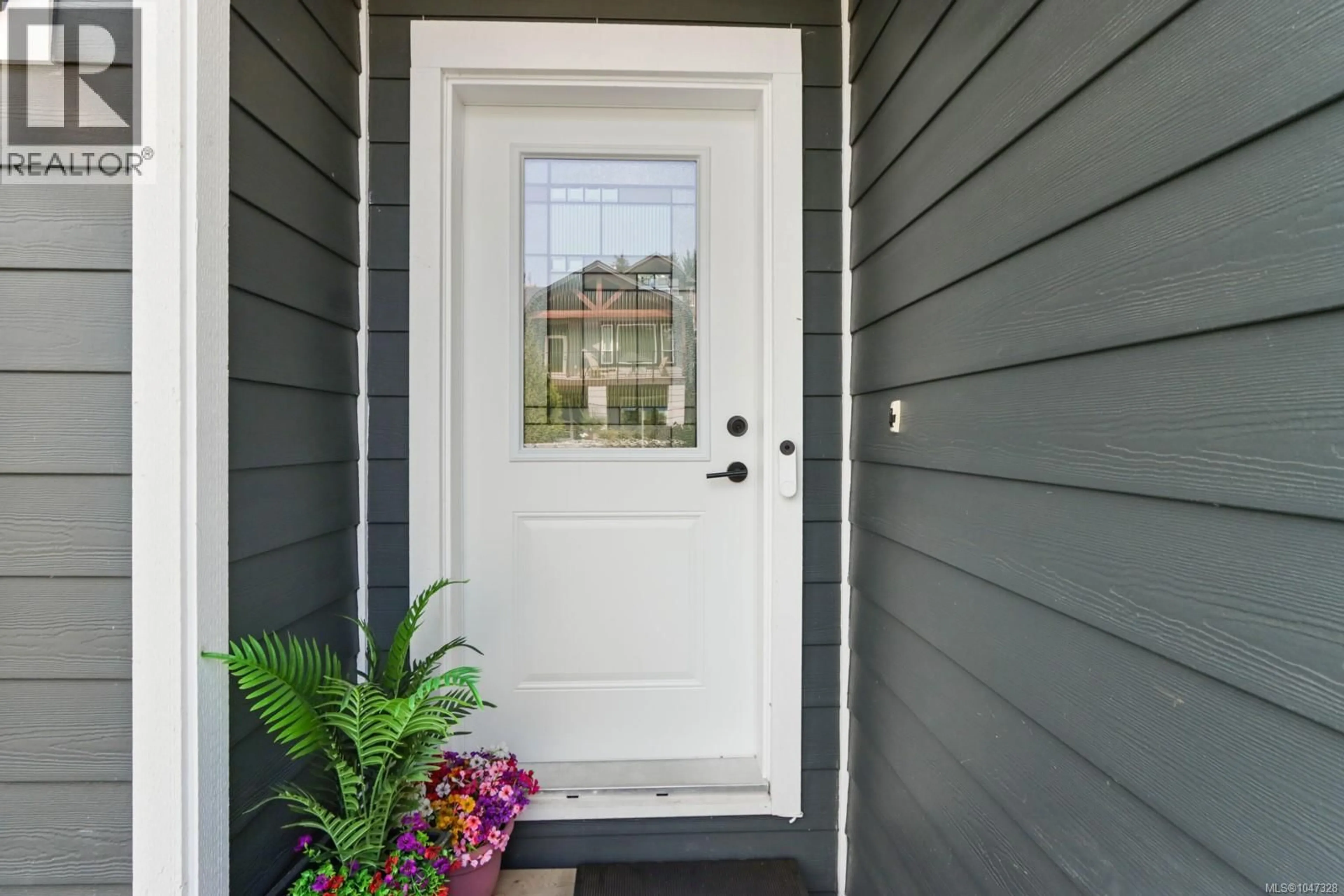 Home with vinyl exterior material, street for 234 GOLDEN OAKS CRESCENT, Nanaimo British Columbia V9T0K8