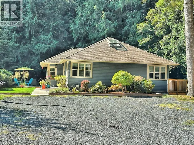 324 CHESTER ROAD, Qualicum Beach 5