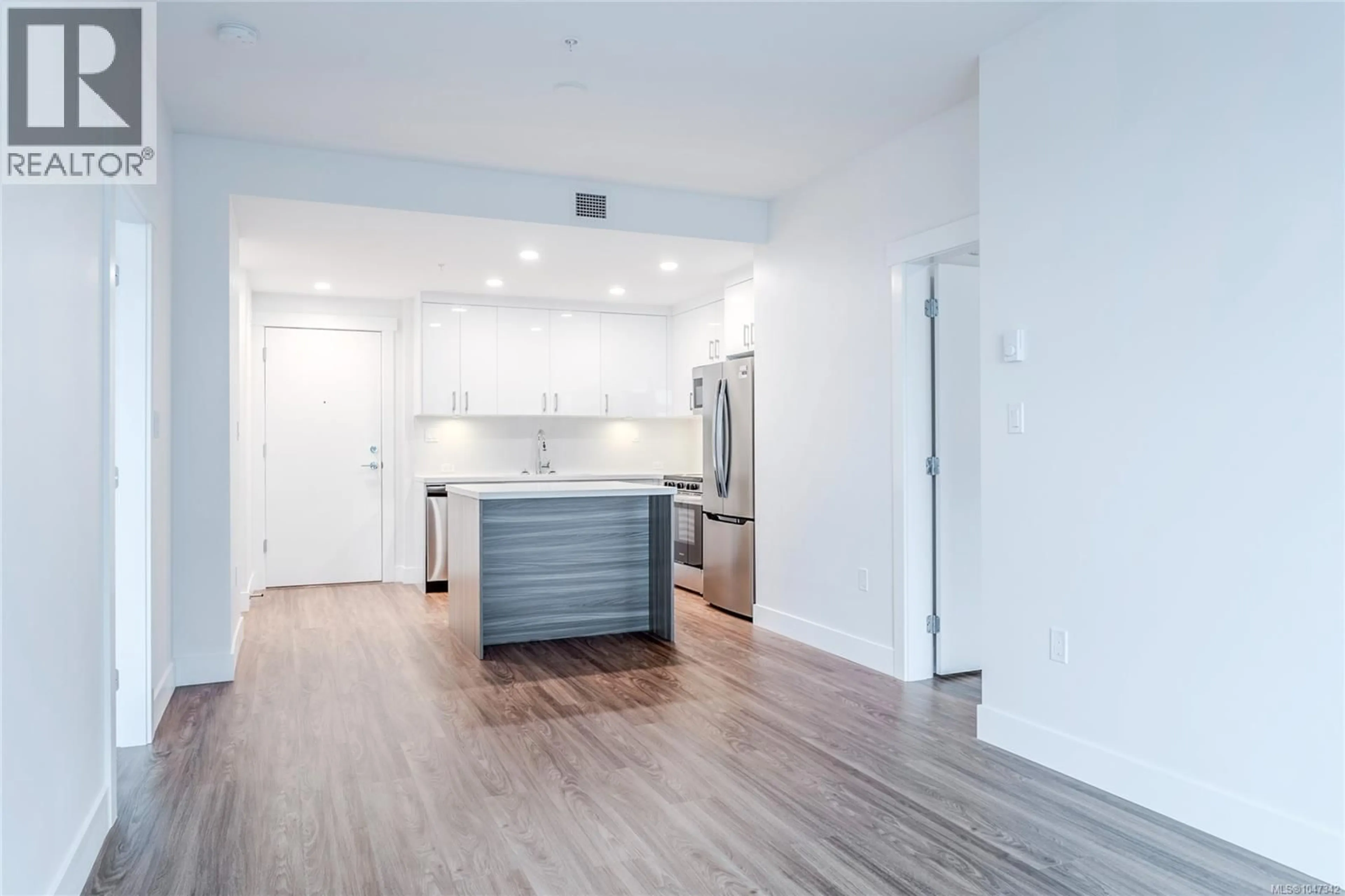 Open concept kitchen, unknown for 407 - 6320 SENTINAL DRIVE, Nanaimo British Columbia V9V1W4