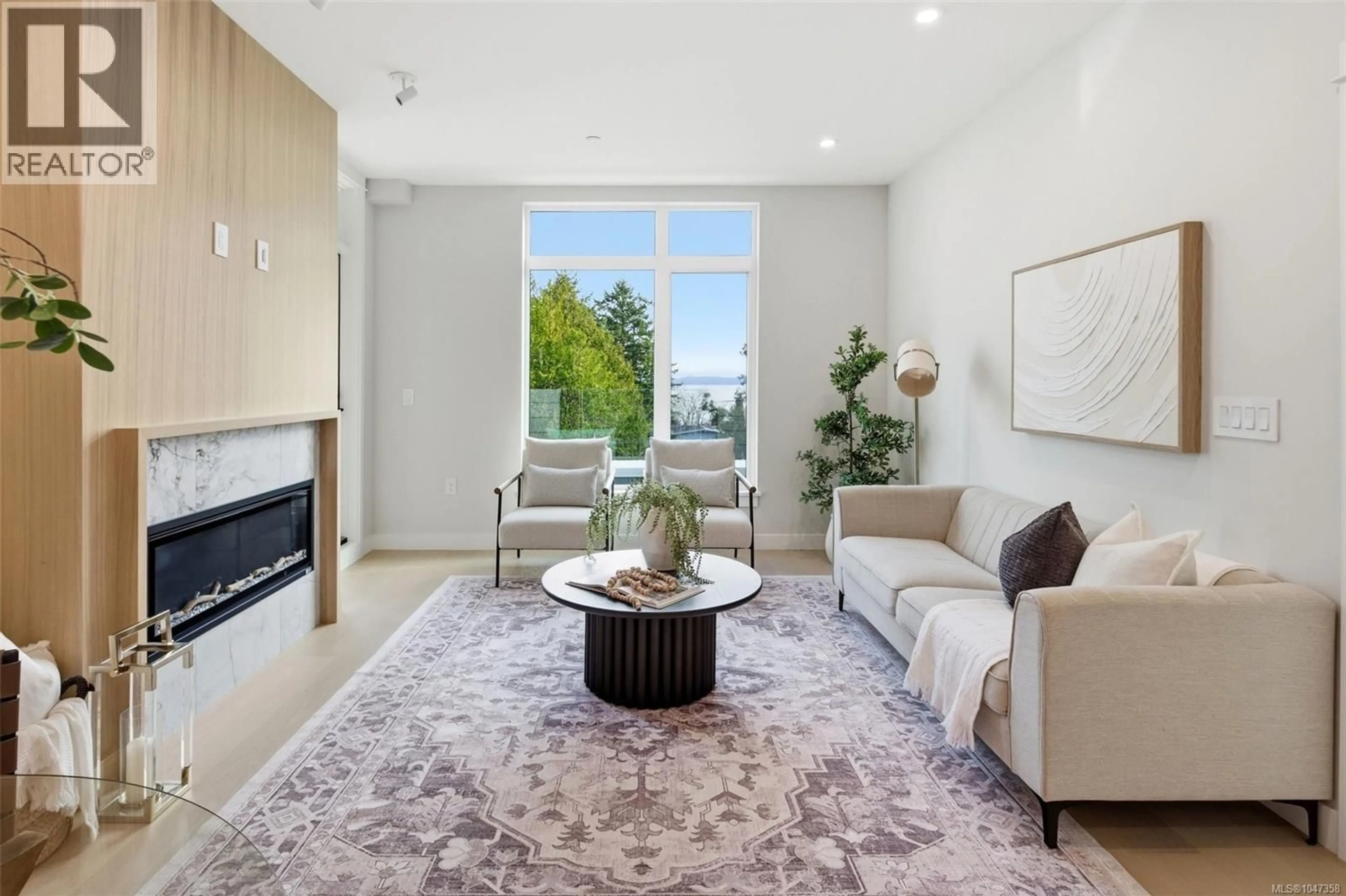 Living room with furniture, unknown for 301 - 5229 CORDOVA BAY ROAD, Saanich British Columbia V8Y2L1