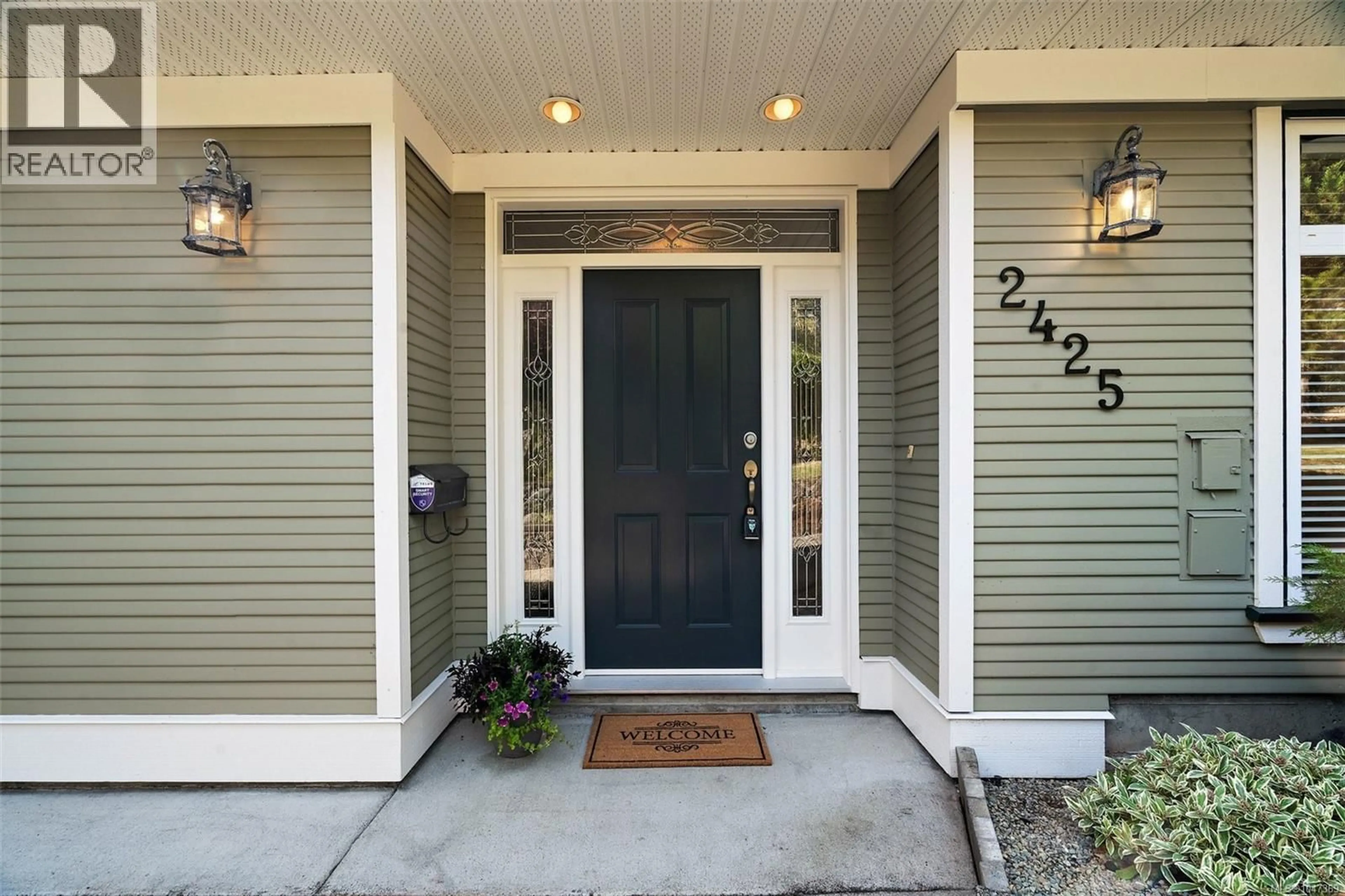 Indoor entryway for 2425 OAK BAY AVENUE, Oak Bay British Columbia V8R1H3