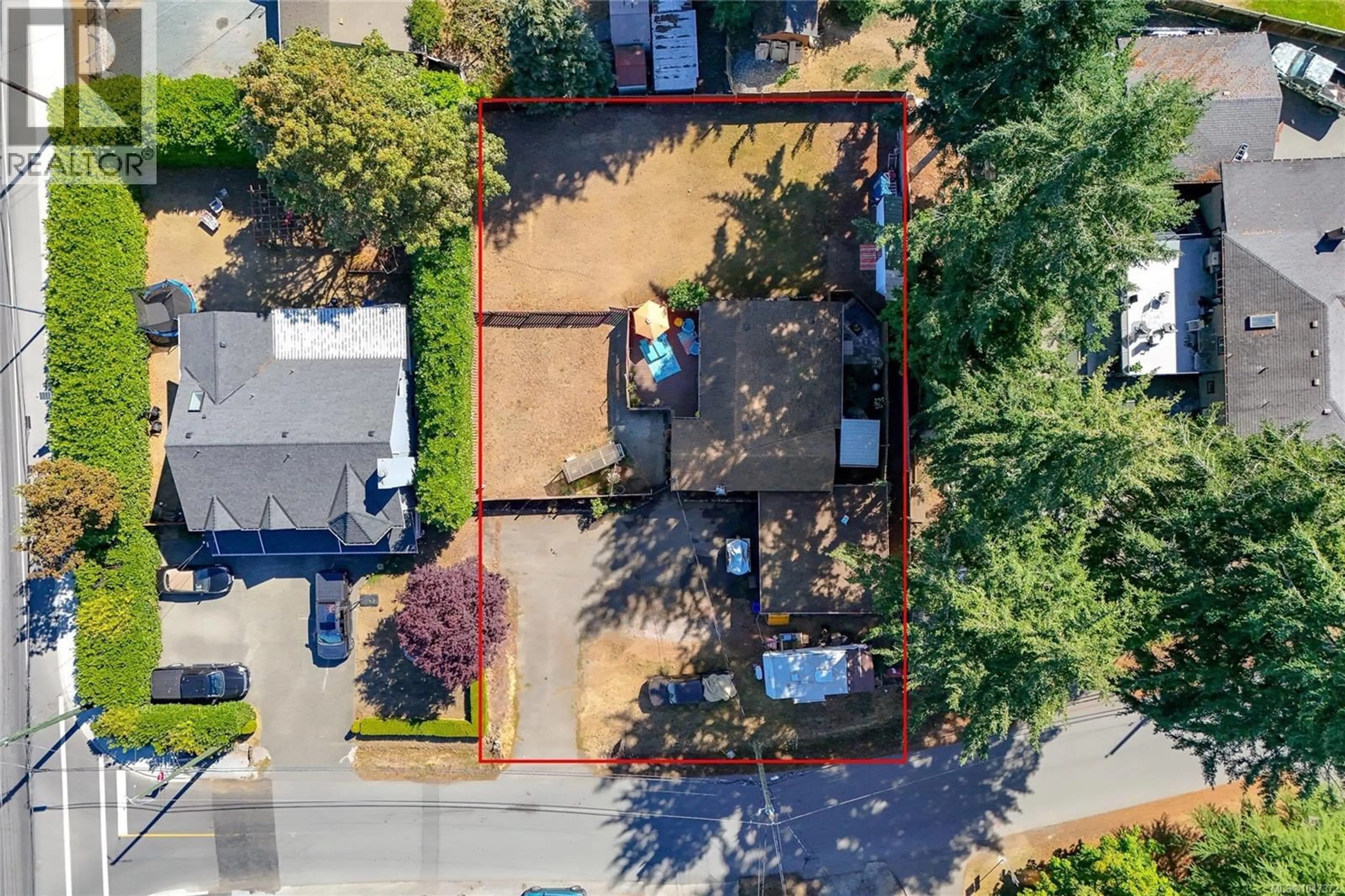 A pic from outside/outdoor area/front of a property/back of a property/a pic from drone, street for 6713 BUENA VISTA ROAD, Central Saanich British Columbia V8Z5X1