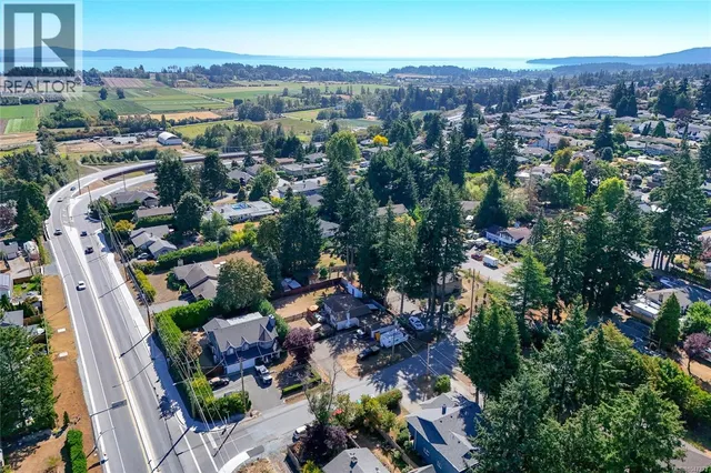 6713 BUENA VISTA ROAD, Central Saanich 2