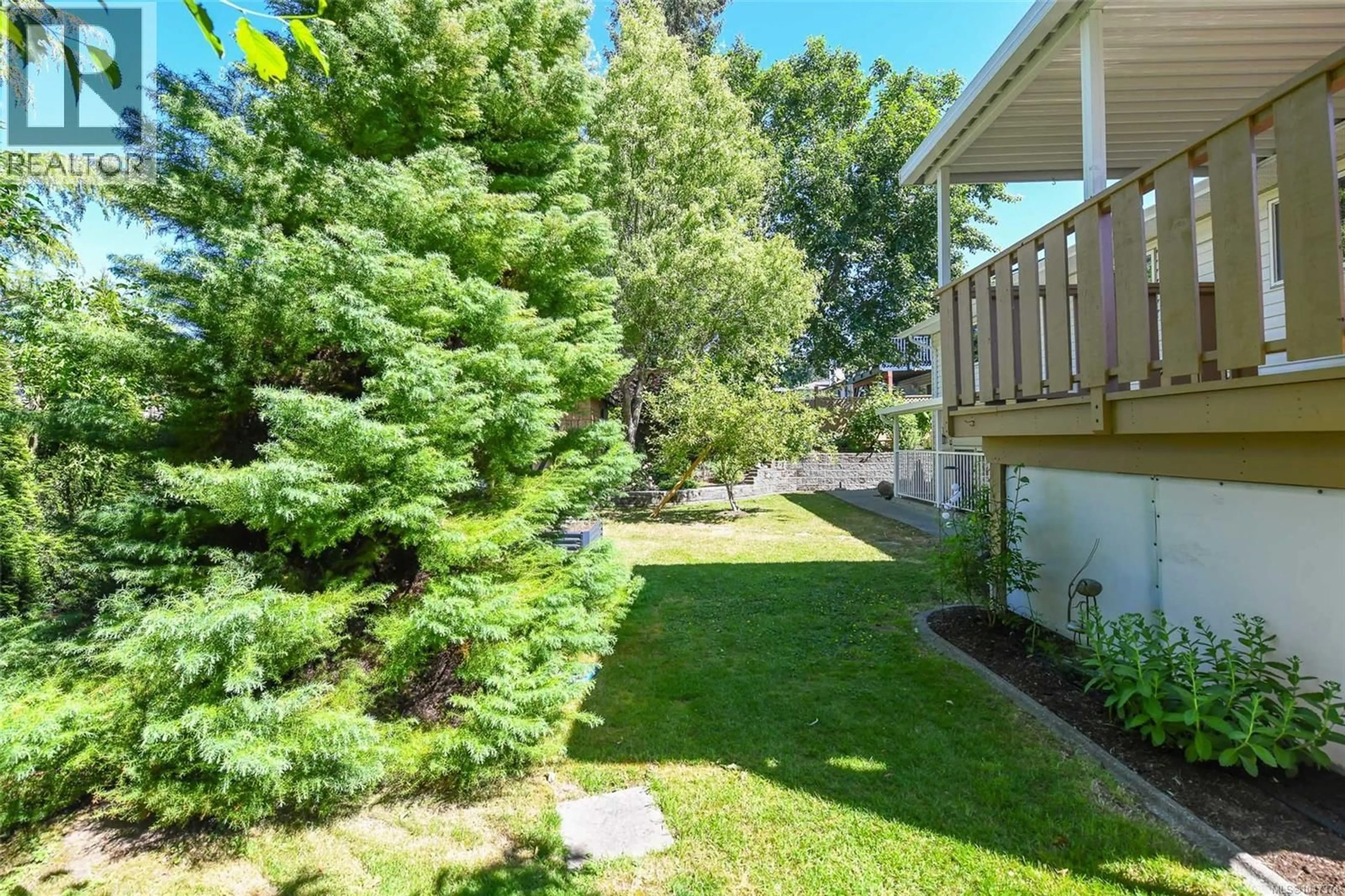 Patio, forest/trees view for 635 PRITCHARD ROAD, Comox British Columbia V9M3J1