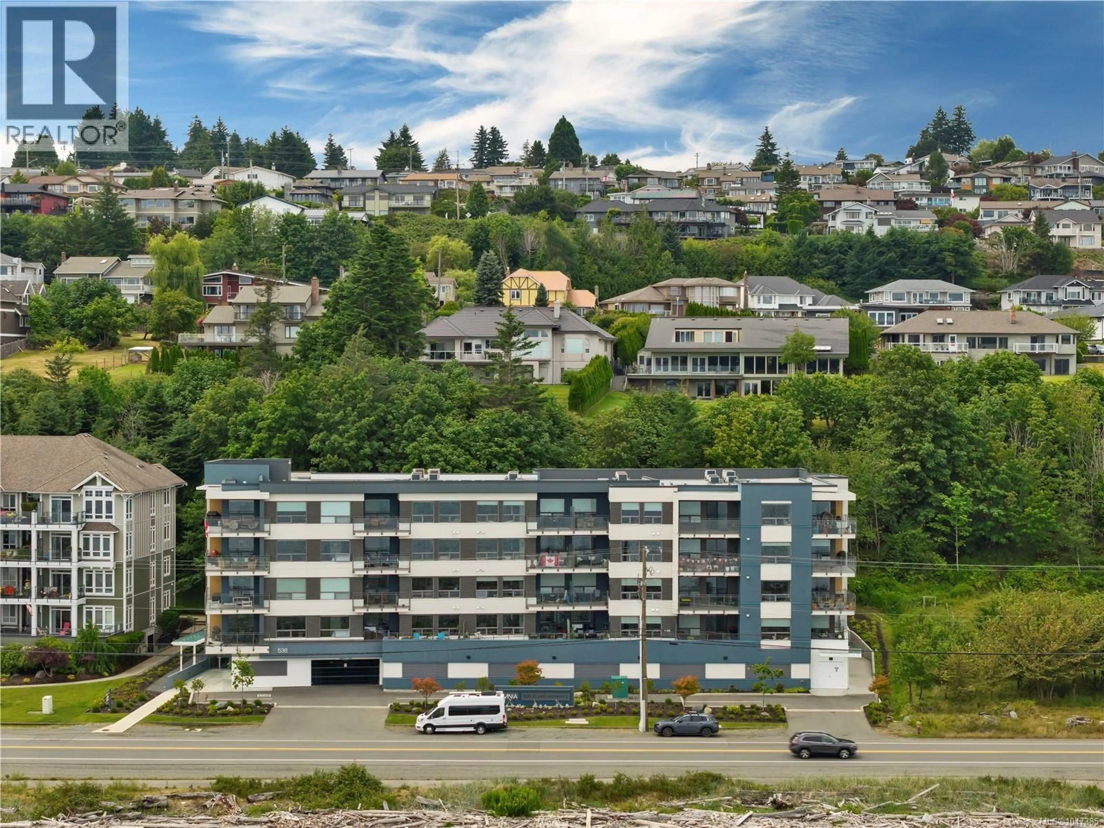 A pic from outside/outdoor area/front of a property/back of a property/a pic from drone, mountain view for 404 - 536 ISLAND HIGHWAY SOUTH, Campbell River British Columbia V9W1A5