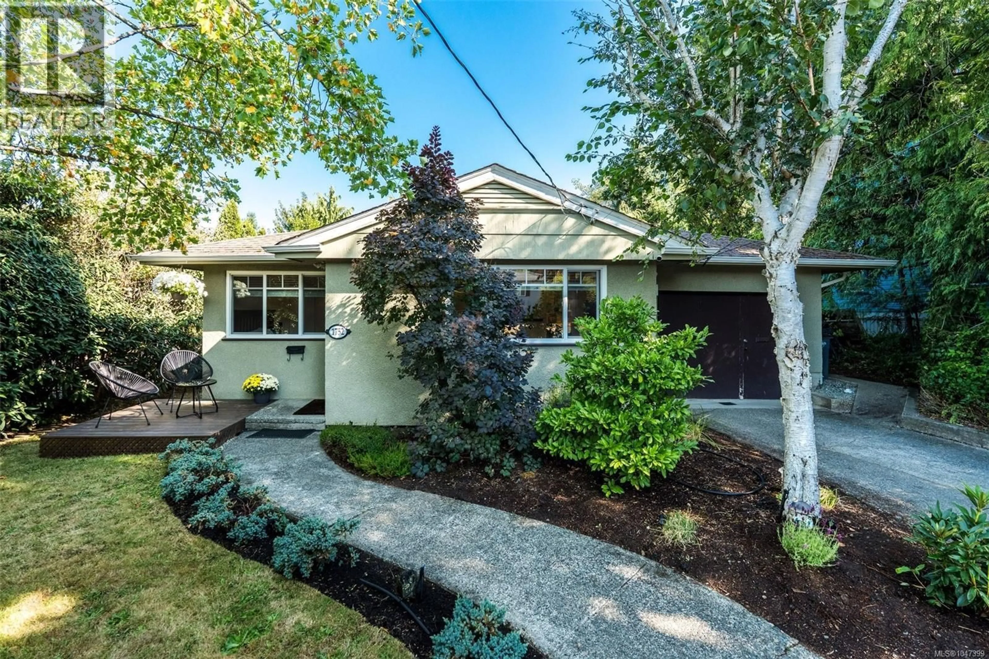 Home with brick exterior material, street for 1752 KISBER AVENUE, Saanich British Columbia V8P2W7