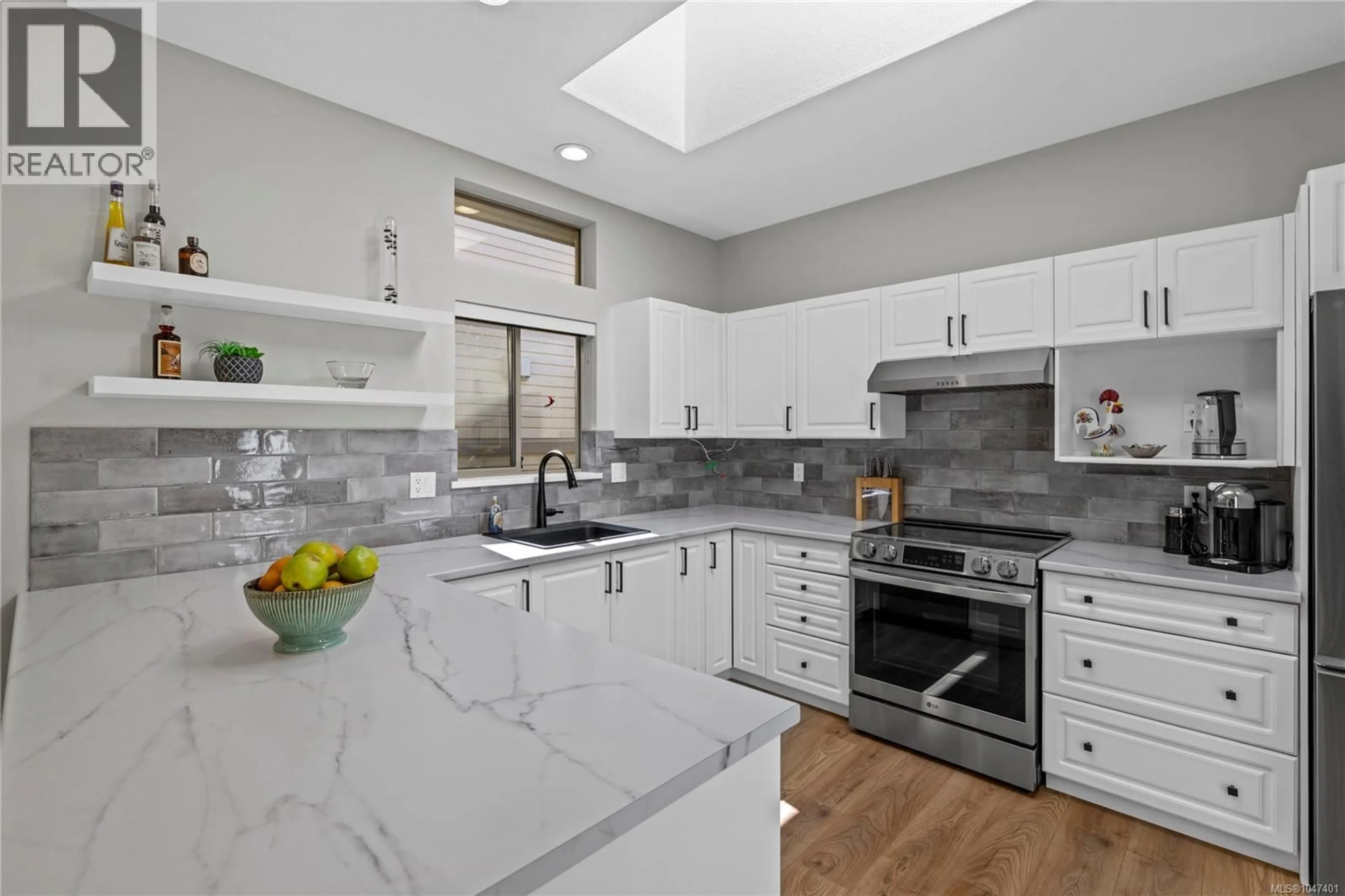 Contemporary kitchen, ceramic/tile floor for 860 LAKES BOULEVARD, French Creek British Columbia V9P2P8