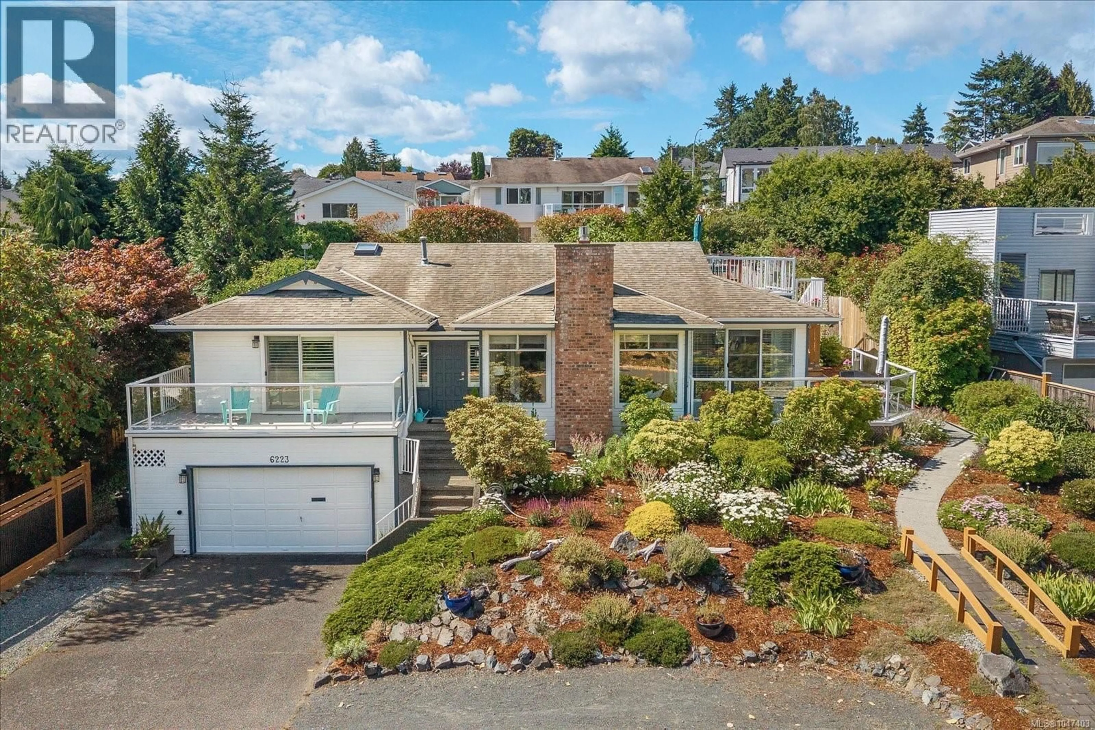 A pic from outside/outdoor area/front of a property/back of a property/a pic from drone, water/lake/river/ocean view for 6223 ICARUS DRIVE, Nanaimo British Columbia V9V1B8